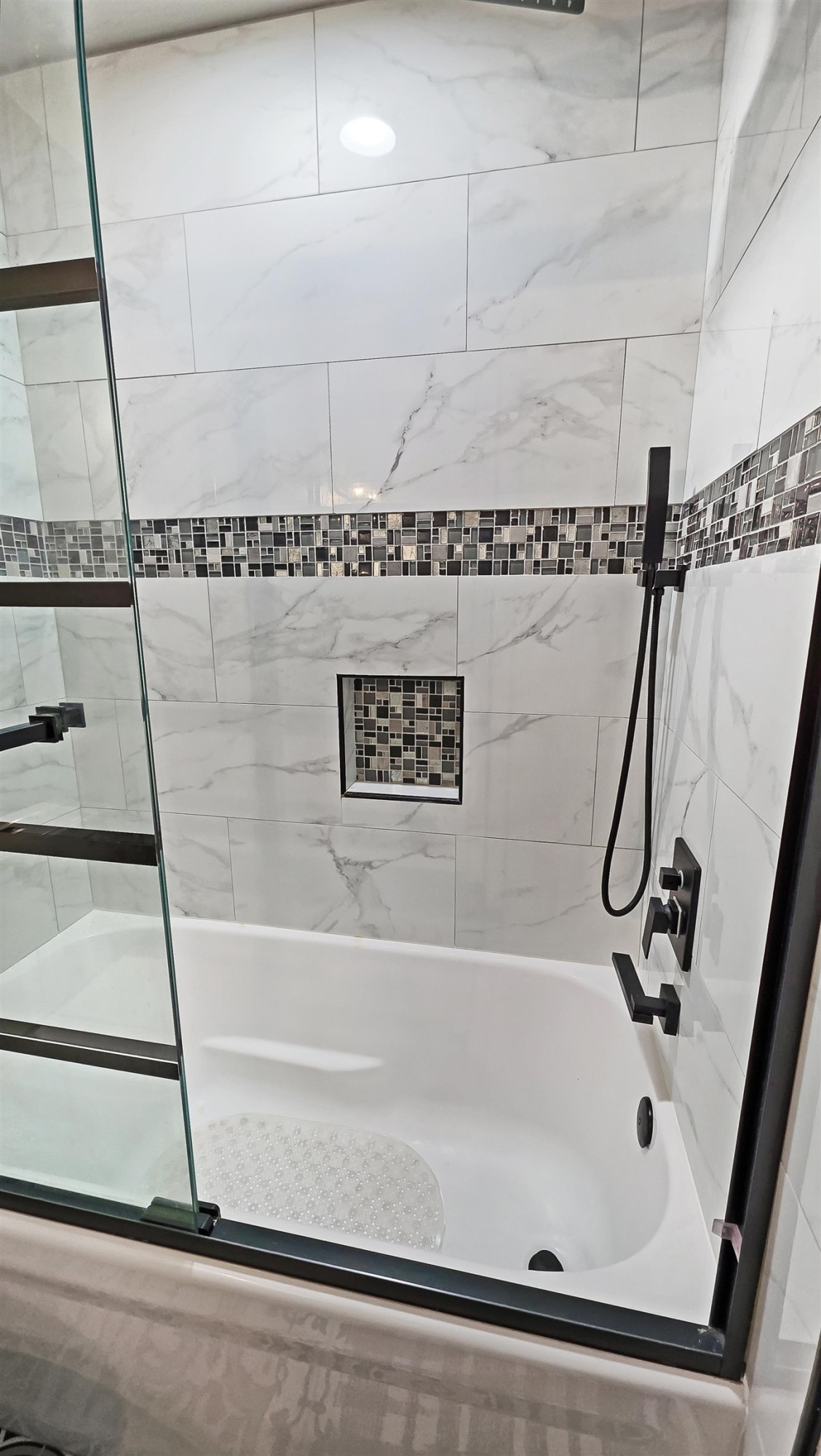 608 Stone Creek Pass, Clio, MI 48420 — Photo 16