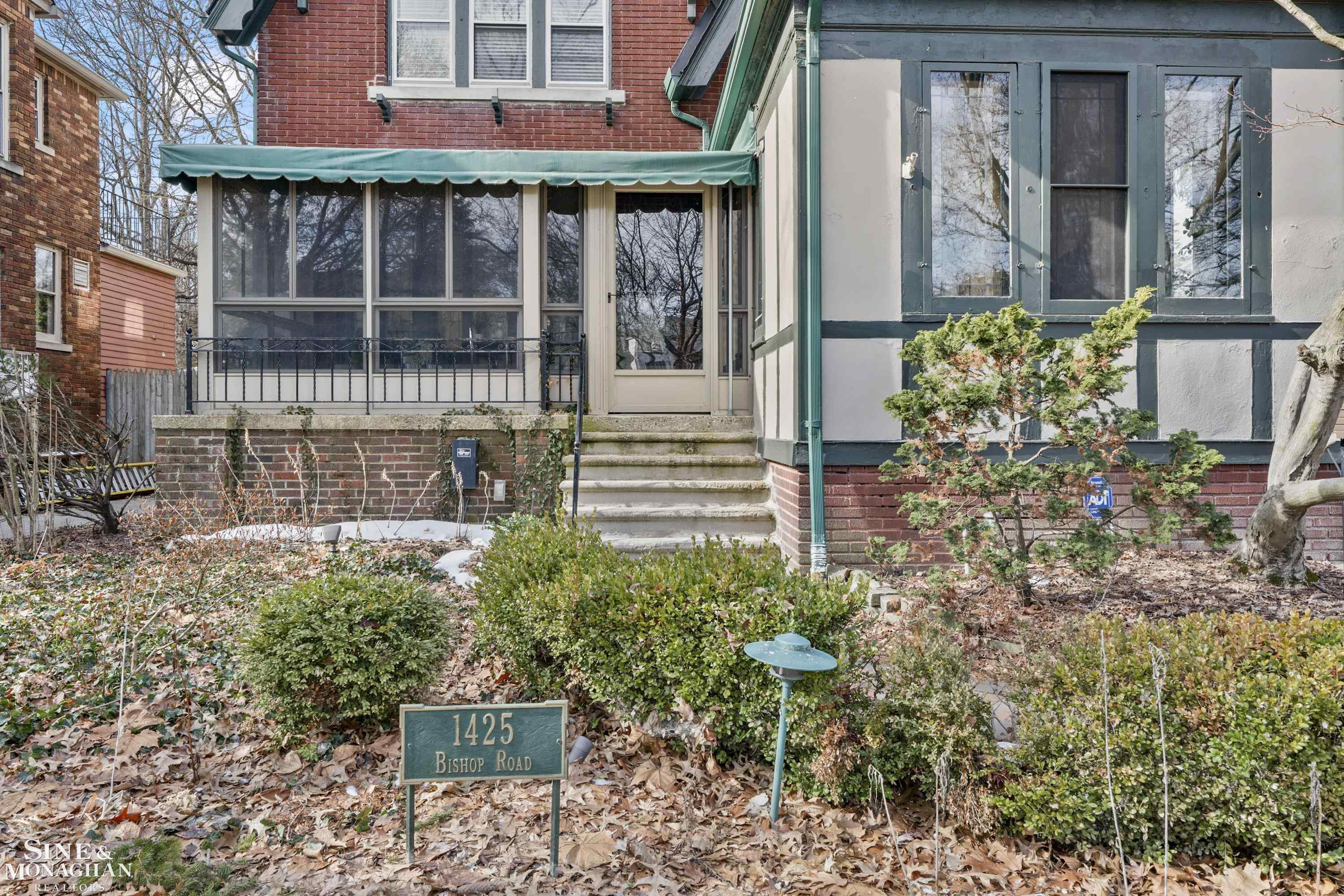 1425 Bishop Road, Grosse Pointe Park, MI 48230 — Photo 2