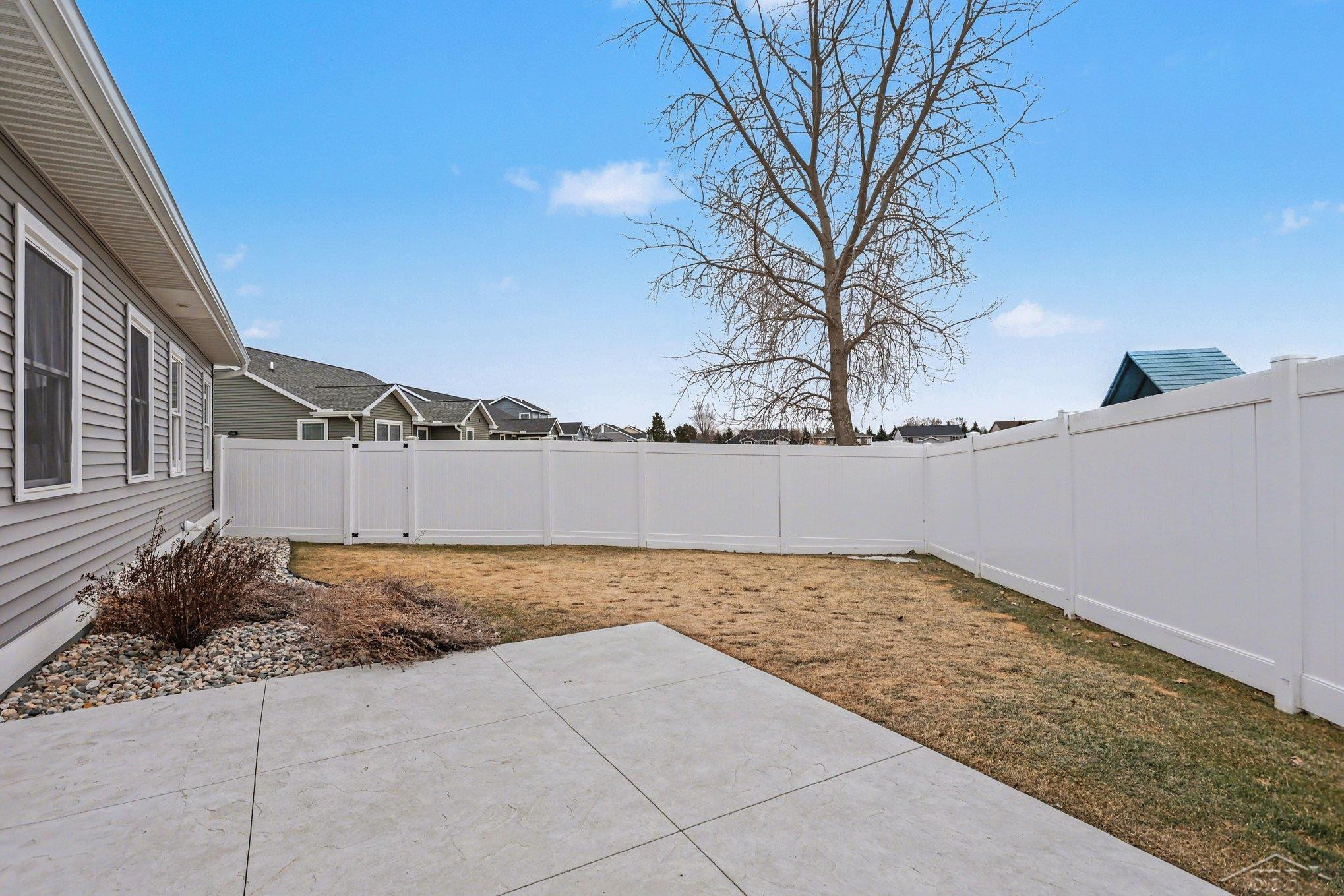 2734 Limerick Drive, Bay City, MI 48706 — Photo 25