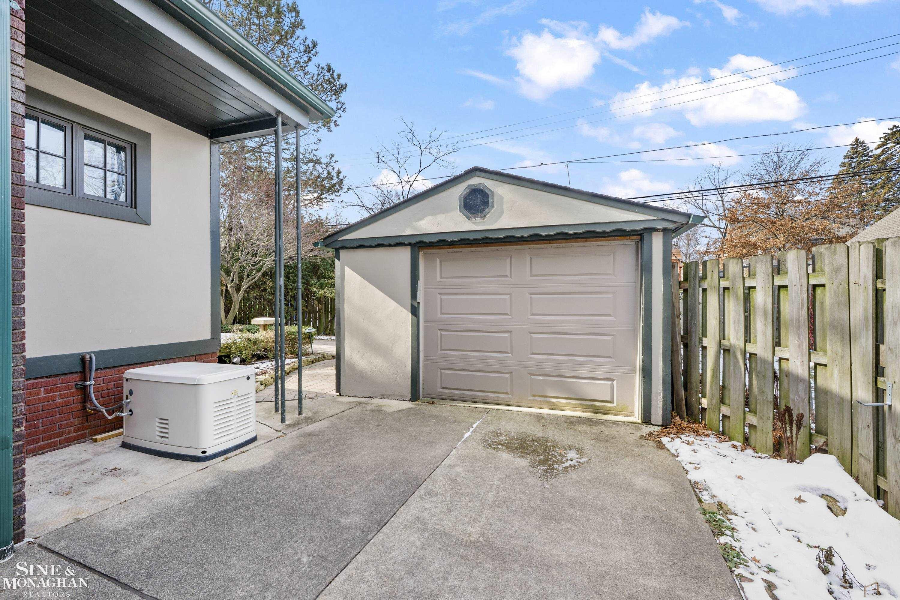1425 Bishop Road, Grosse Pointe Park, MI 48230 — Photo 53