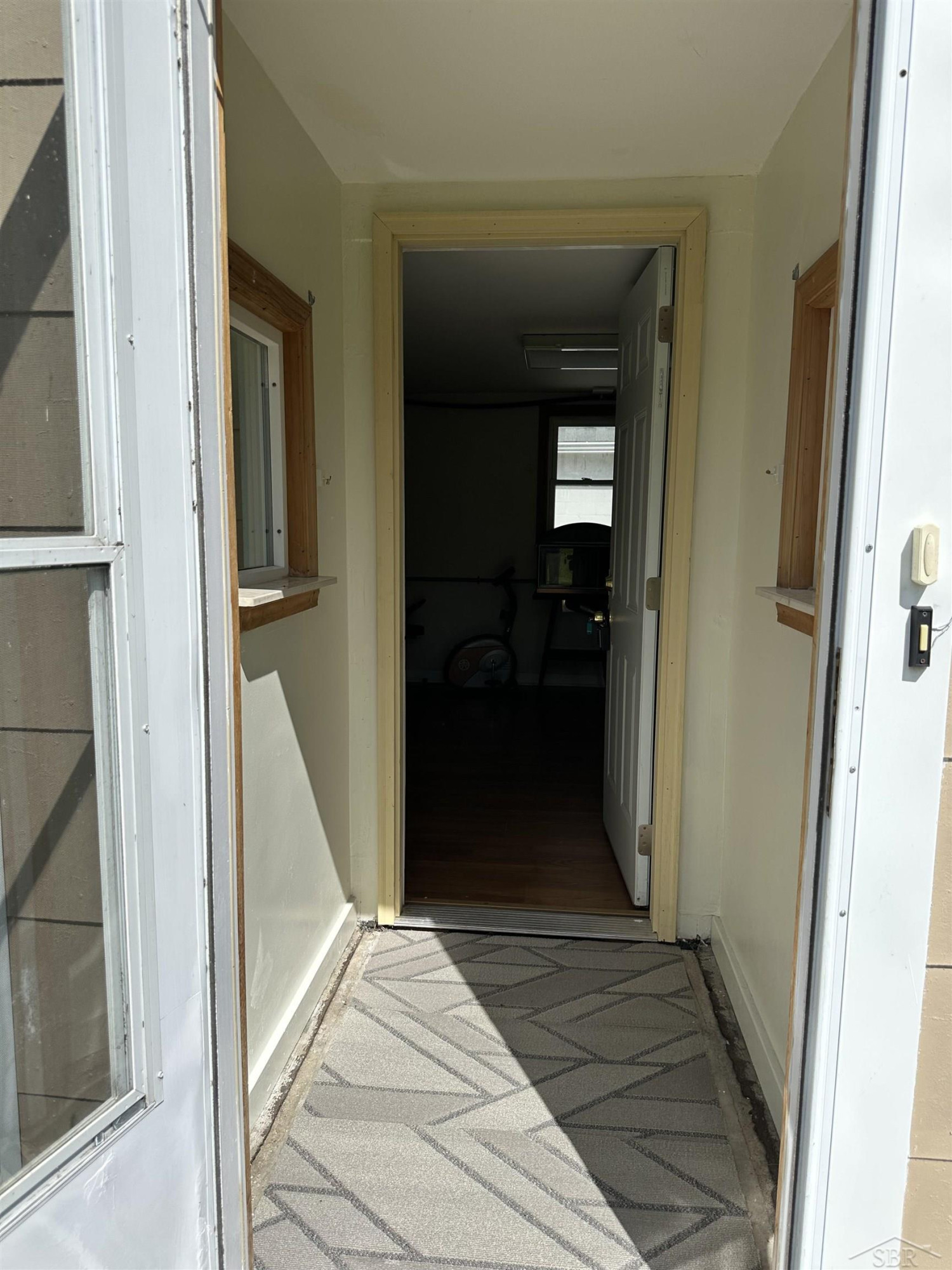 5665 East Road, Saginaw, MI 48601 — Photo 5