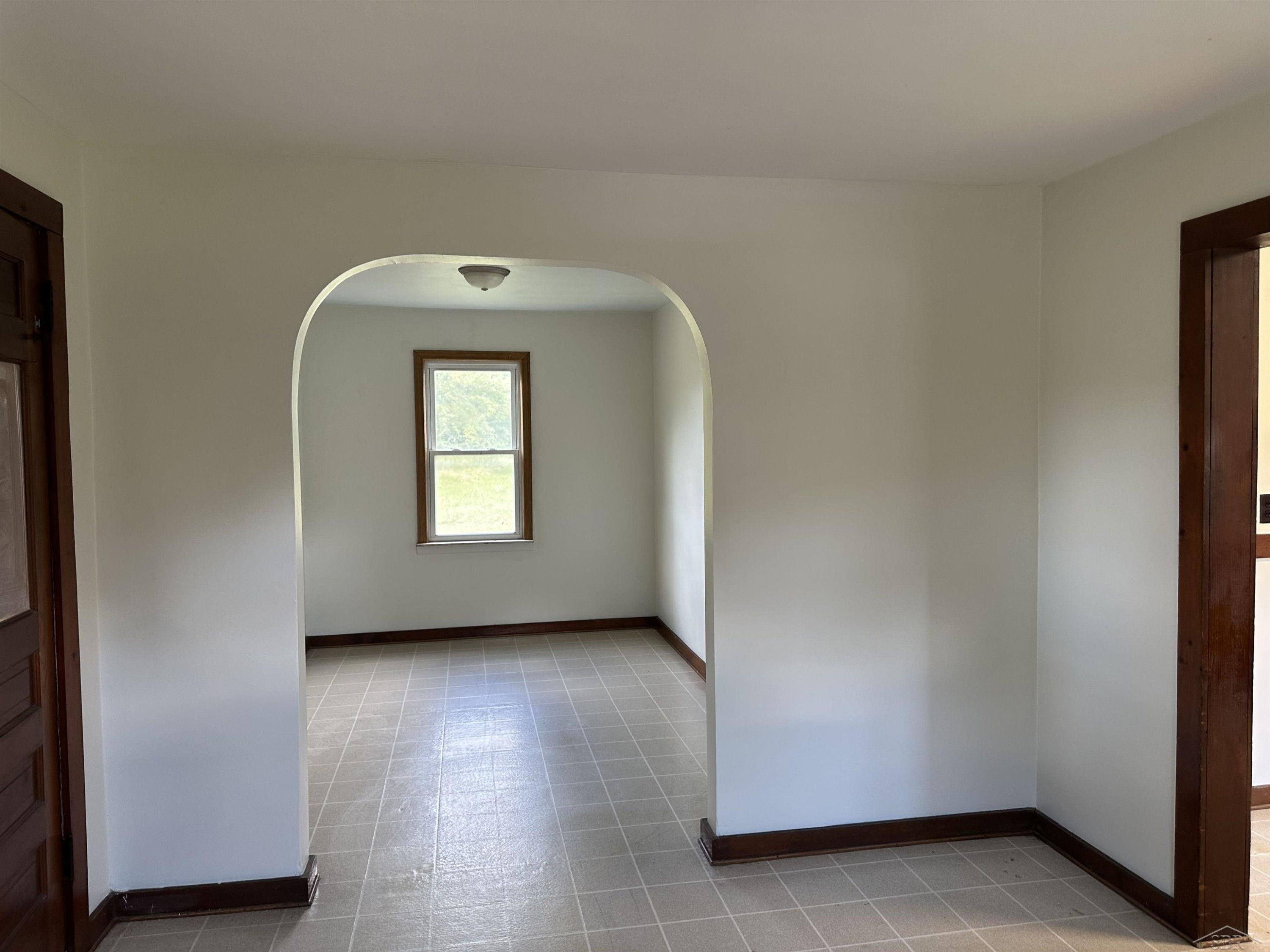 5665 East Road, Saginaw, MI 48601 — Photo 14