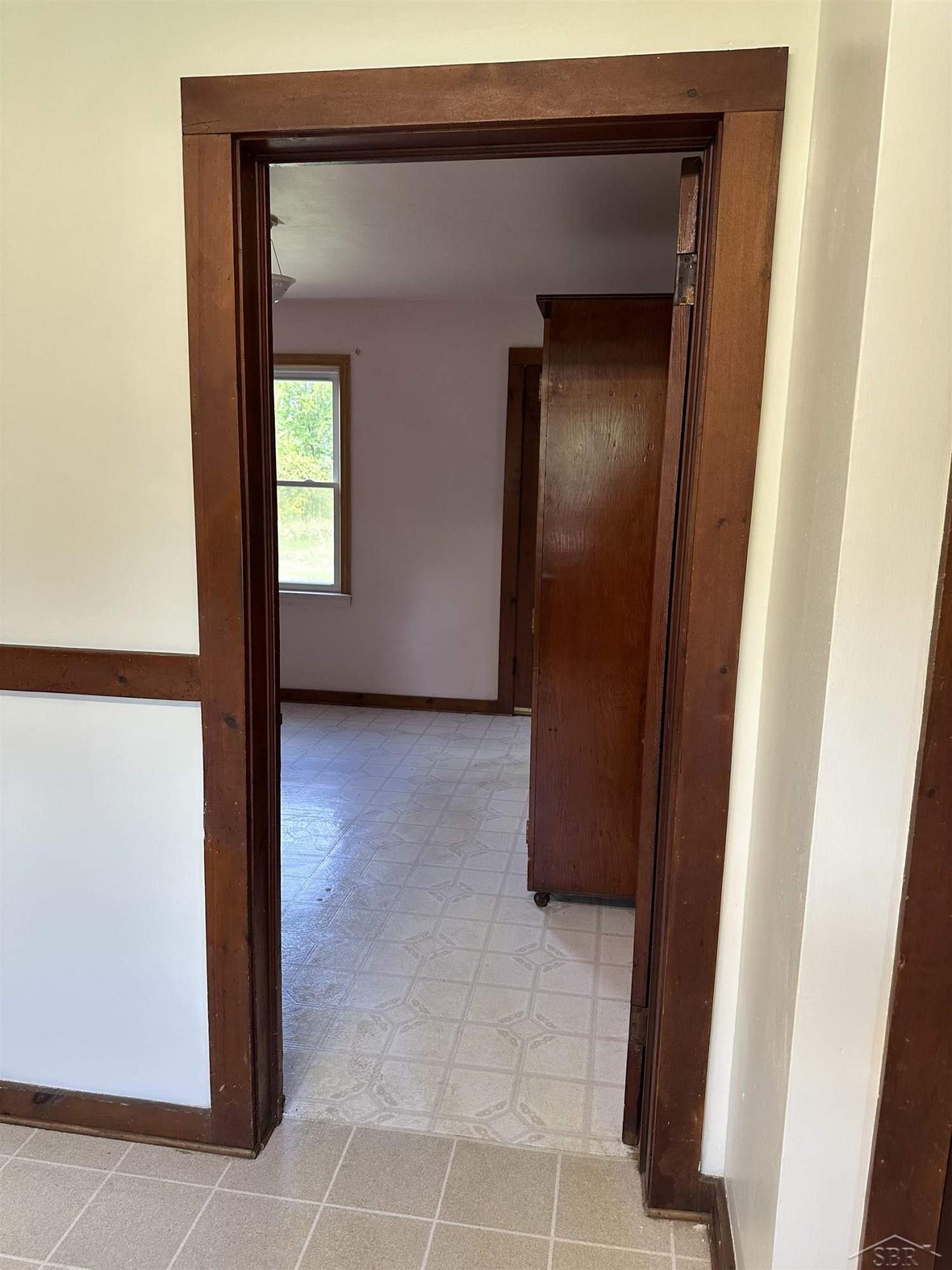 5665 East Road, Saginaw, MI 48601 — Photo 24