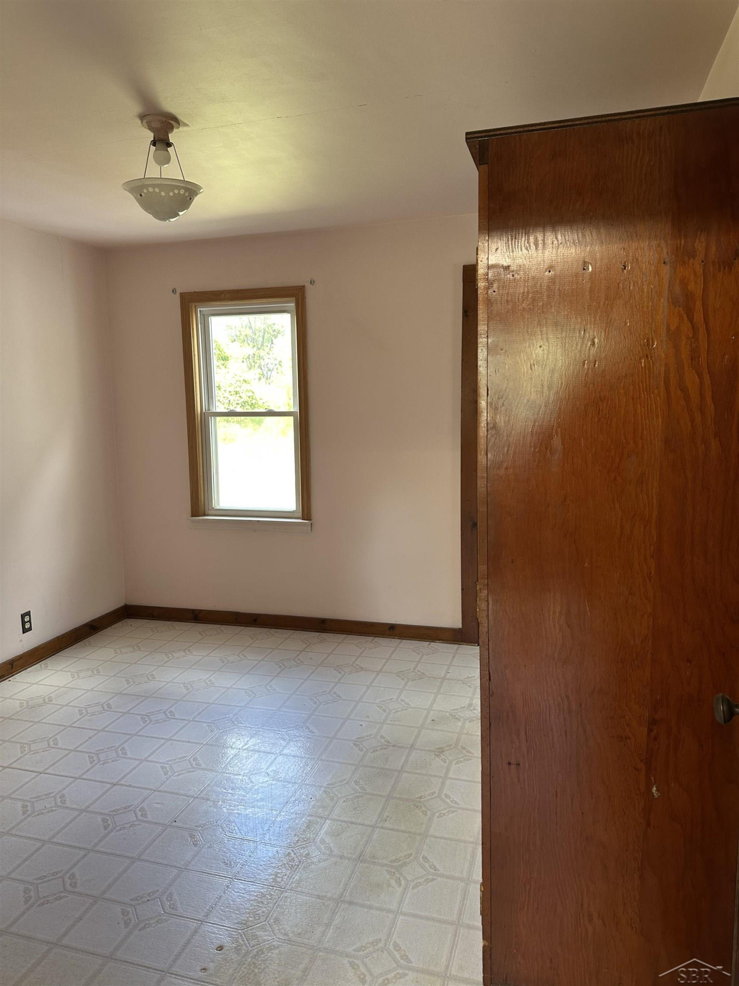 5665 East Road, Saginaw, MI 48601 — Photo 28