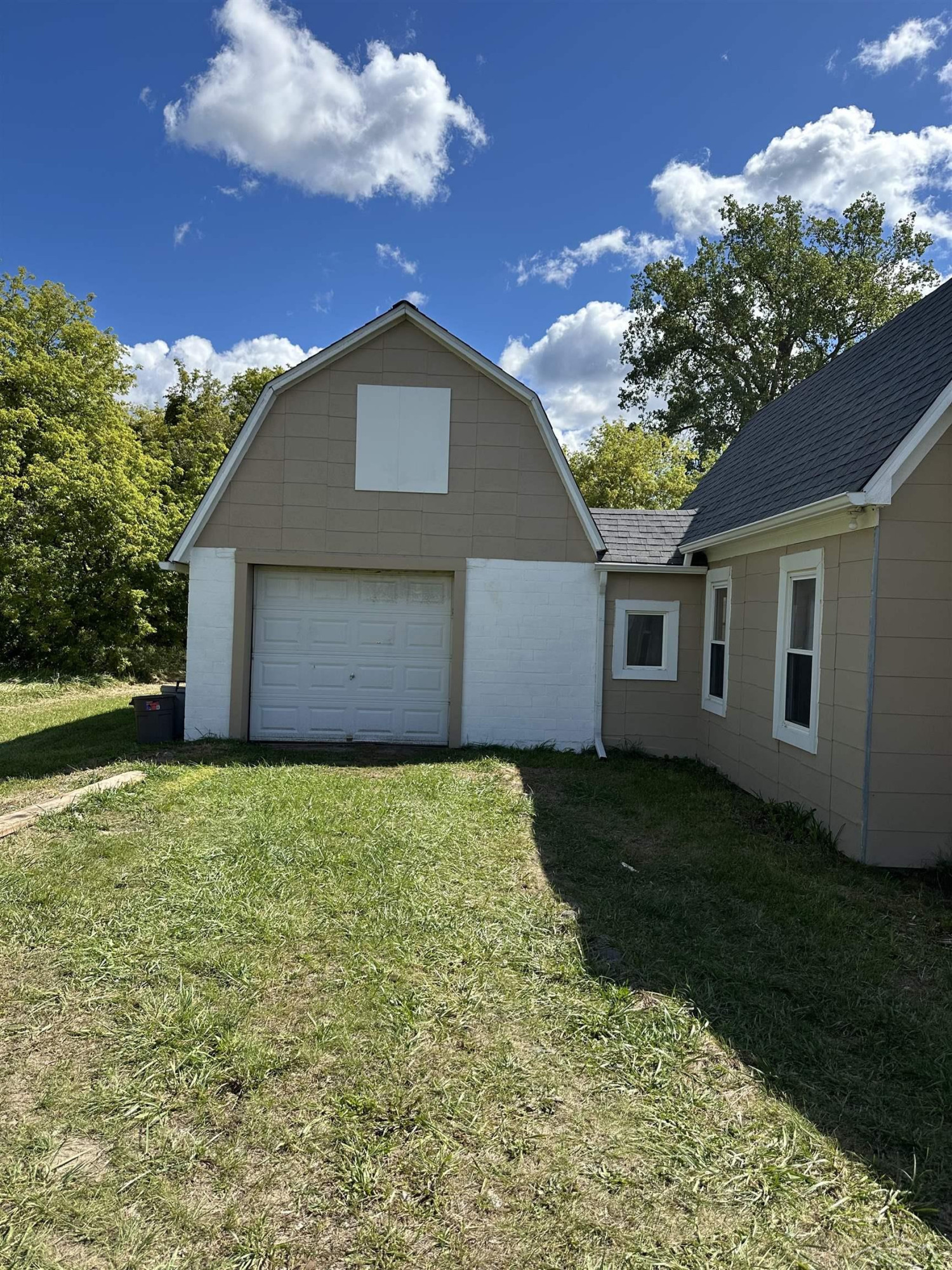 5665 East Road, Saginaw, MI 48601 — Photo 74