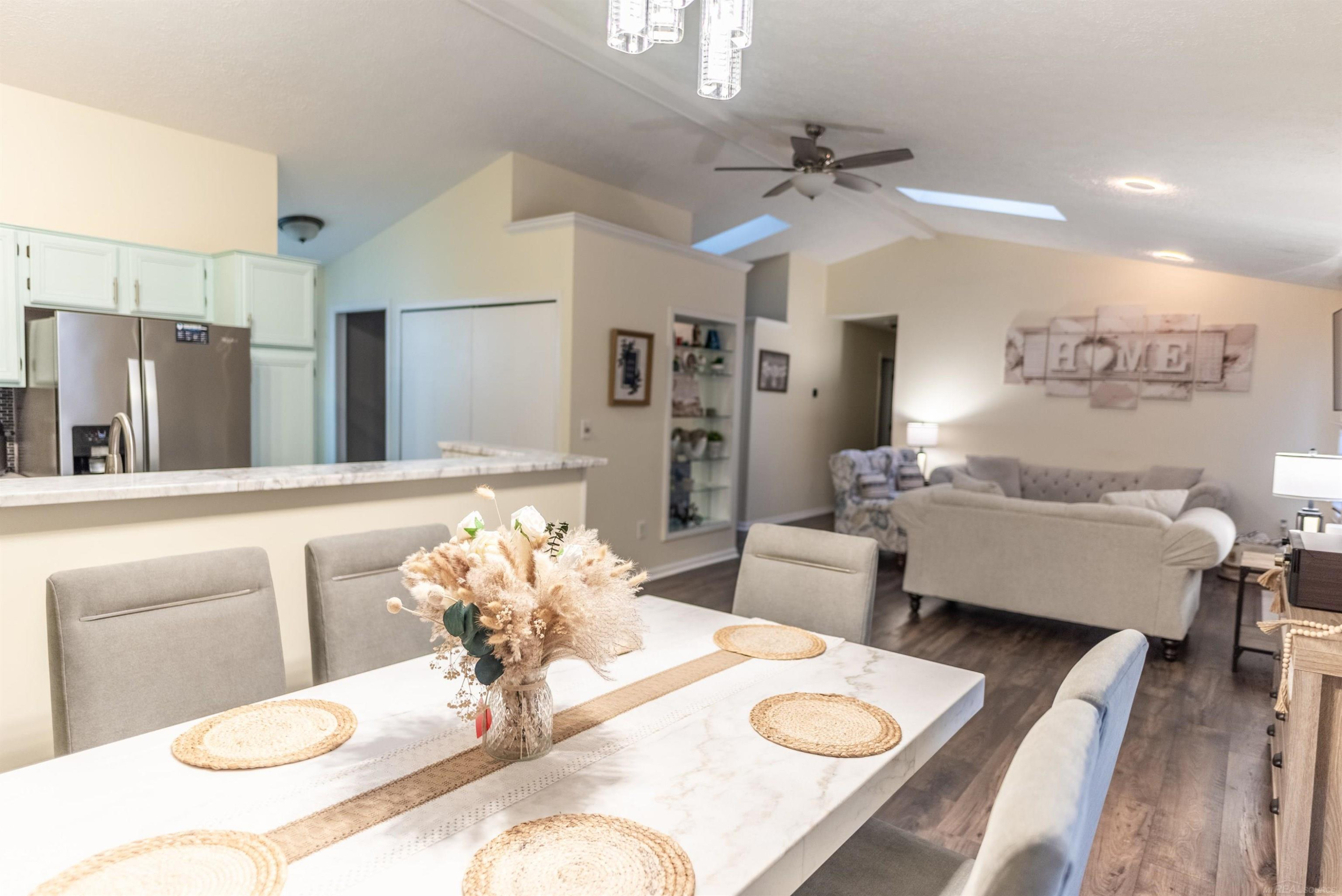 46828 Scotch Pine Lane, MI 48042 — Photo 8