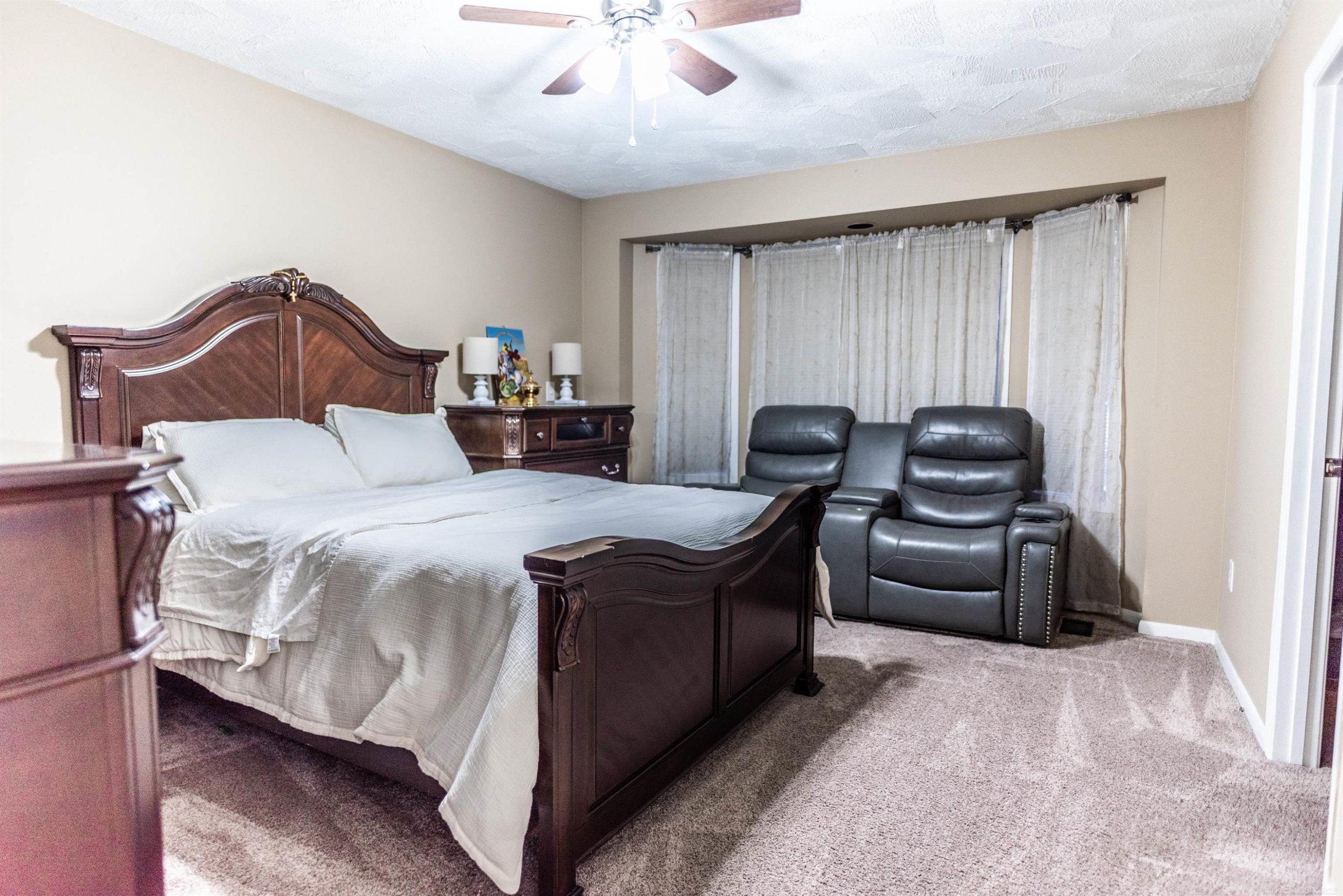 46828 Scotch Pine Lane, MI 48042 — Photo 13