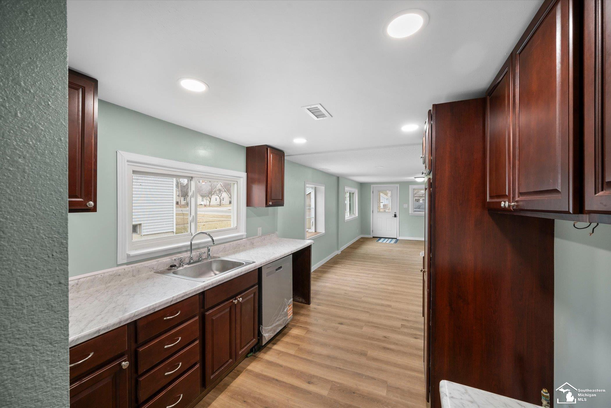 426 Saline Street, Petersburg, MI 49270 — Photo 11
