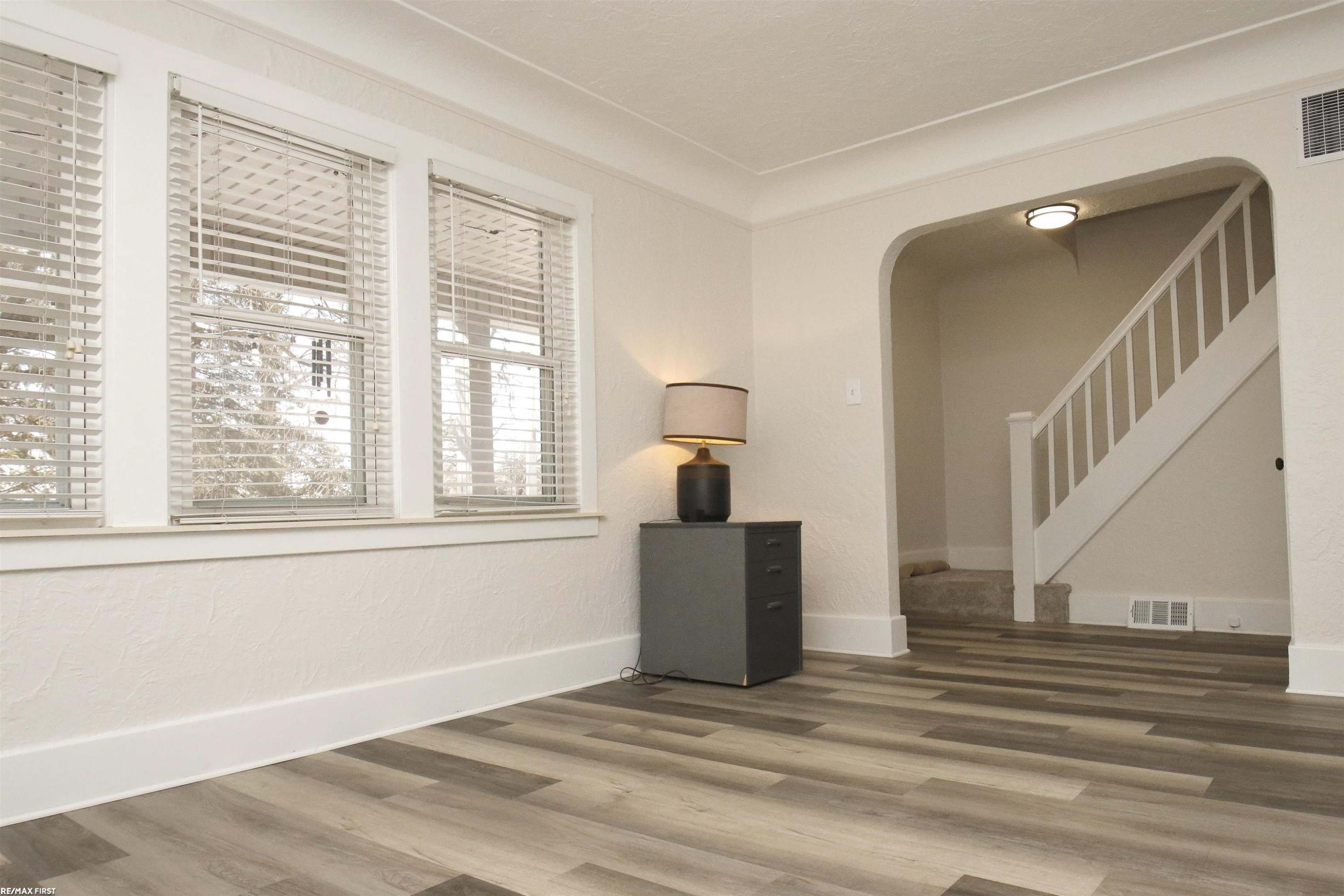 23515 Glenwood Road, Clinton Twp, MI 48035 — Photo 19