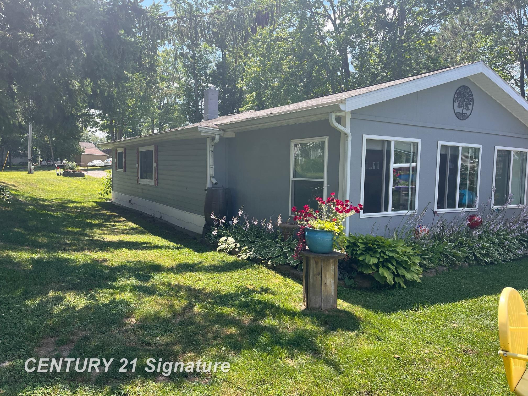 152 Hilda Drive, Farwell, MI 48622 — Photo 27