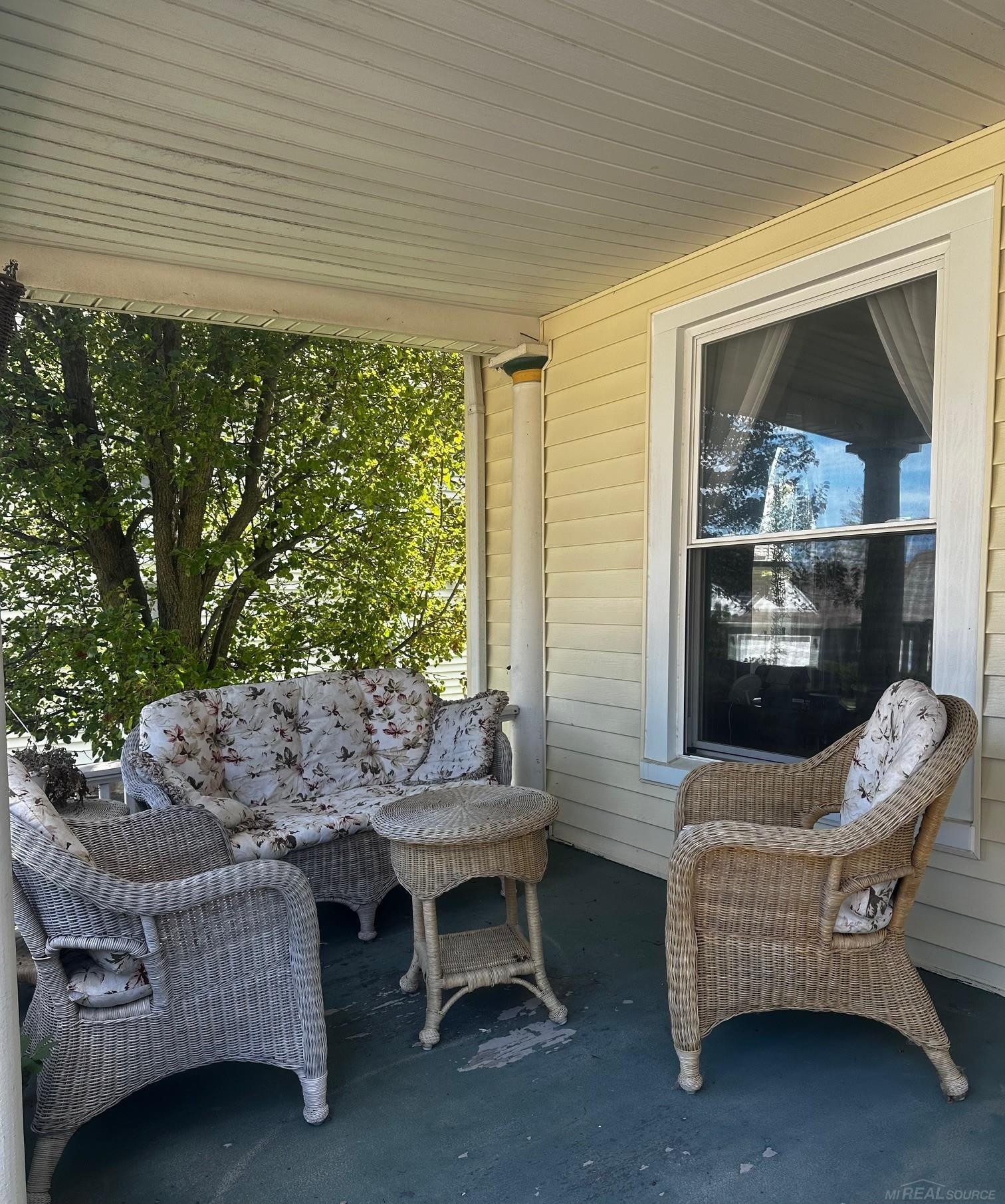 284 E Saint Clair Street, MI 48065 — Photo 2