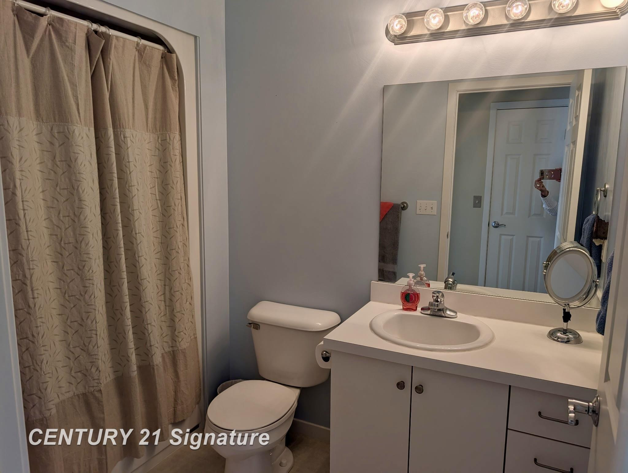 9 Sanctuary Way, Freeland, MI 48623 — Photo 24