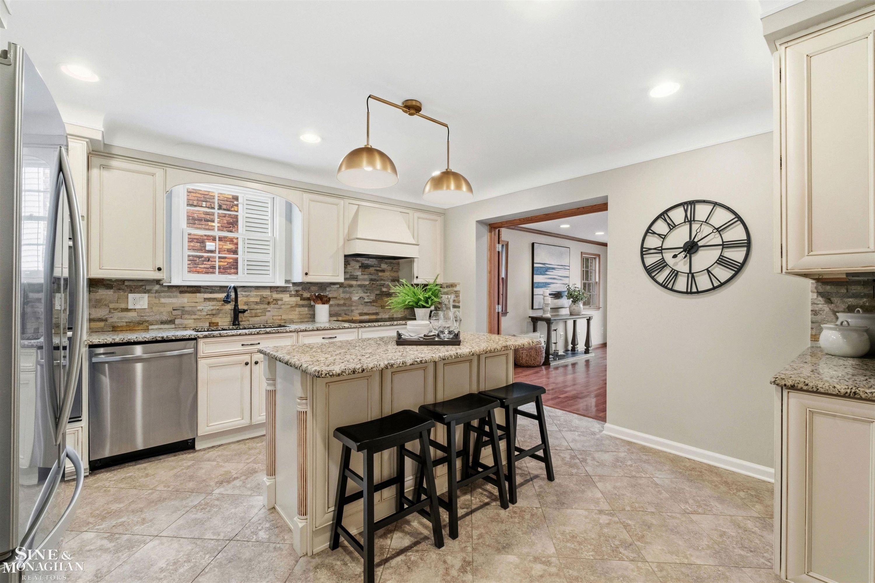 180 Fisher Road, Grosse Pointe Farms, MI 48236 — Photo 10