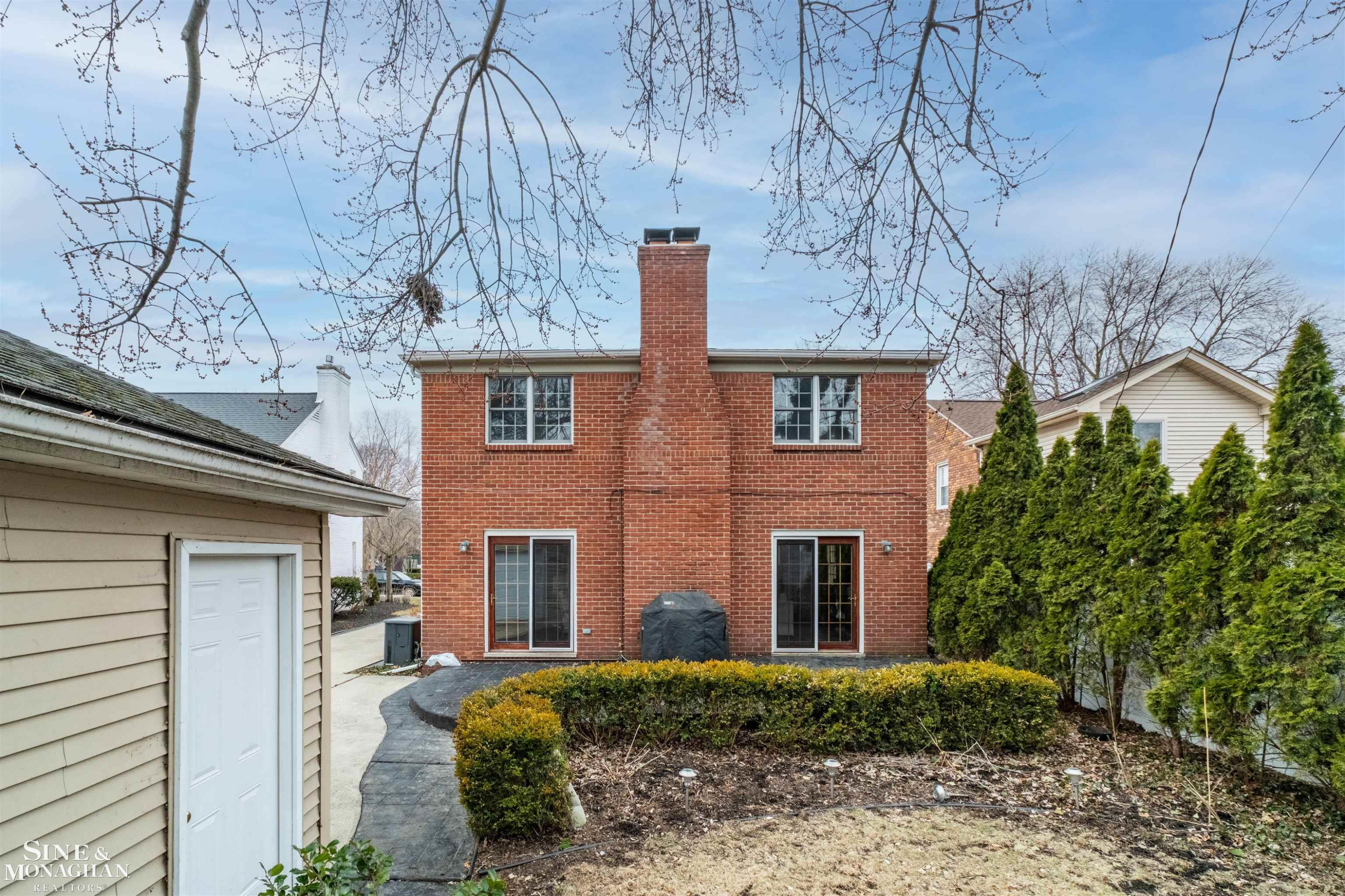 180 Fisher Road, Grosse Pointe Farms, MI 48236 — Photo 57