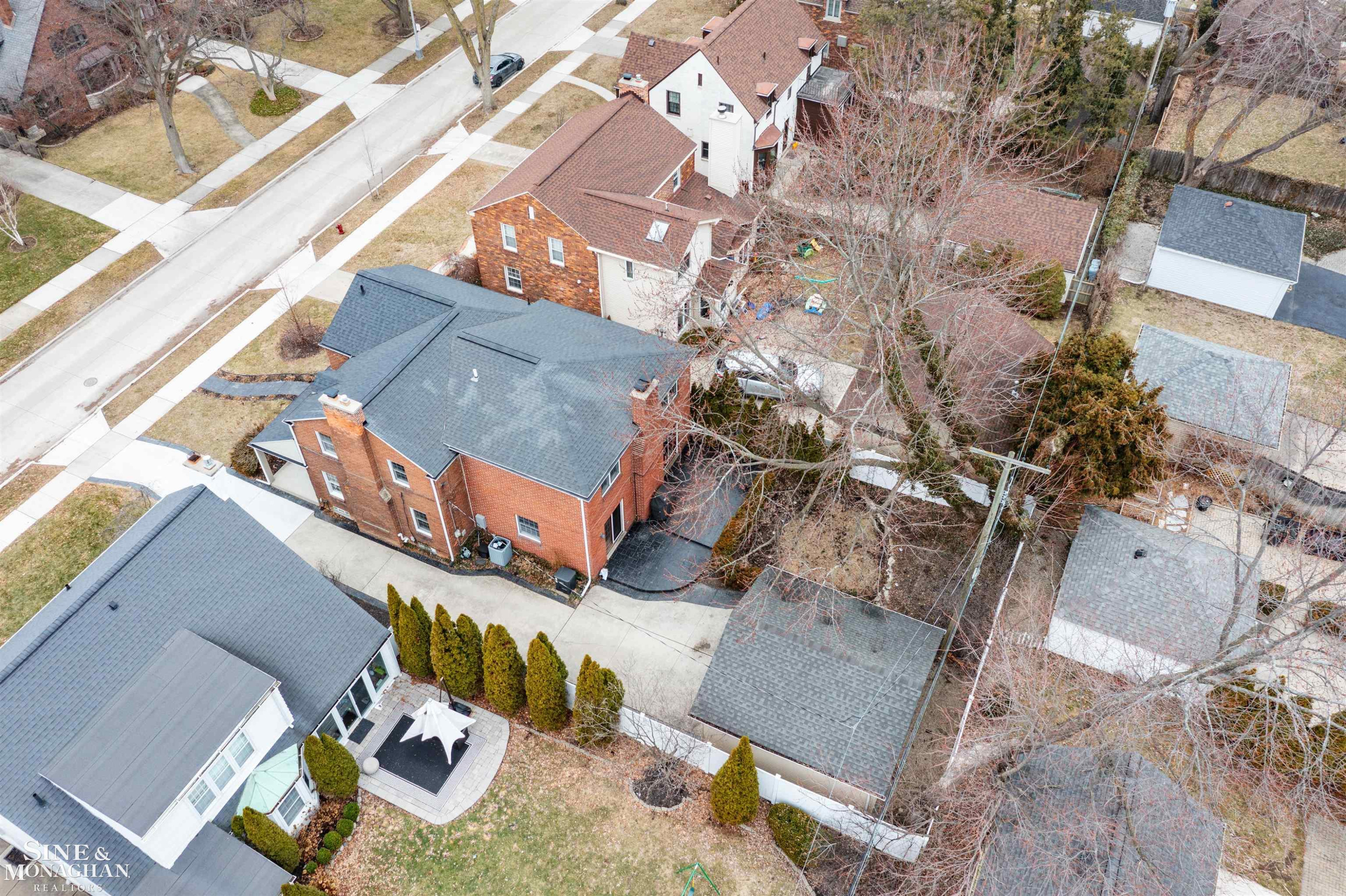 180 Fisher Road, Grosse Pointe Farms, MI 48236 — Photo 58