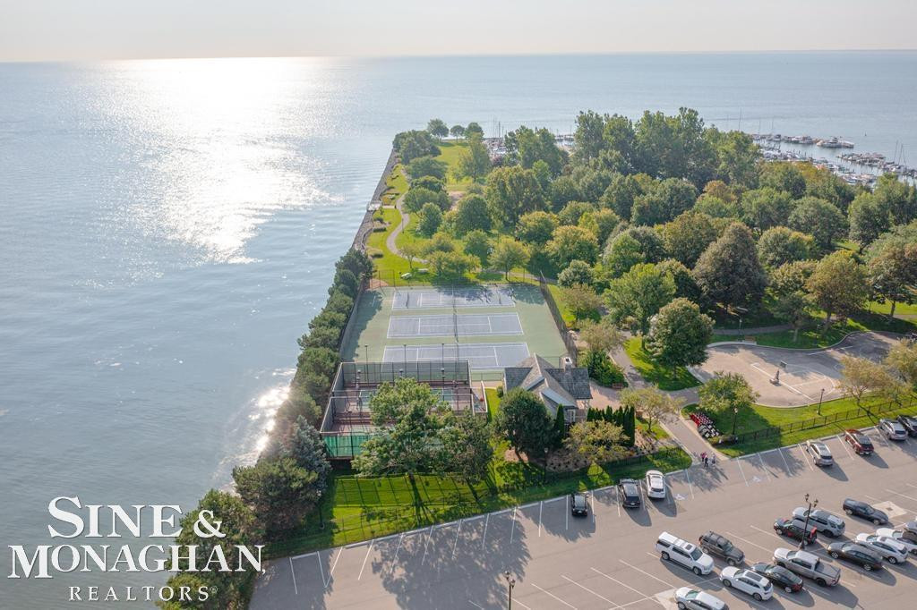 180 Fisher Road, Grosse Pointe Farms, MI 48236 — Photo 68