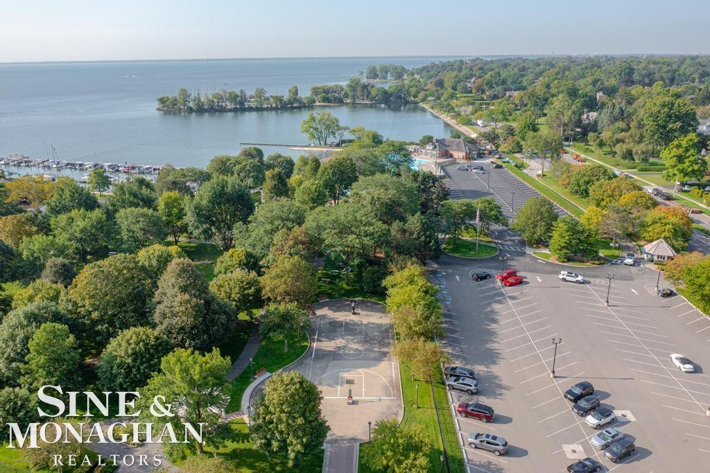 180 Fisher Road, Grosse Pointe Farms, MI 48236 — Photo 73