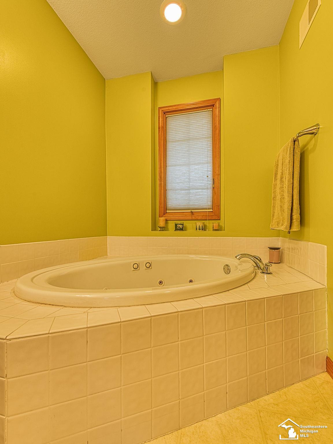 14372 Jonathon Road, Monroe, MI 48161 — Photo 23