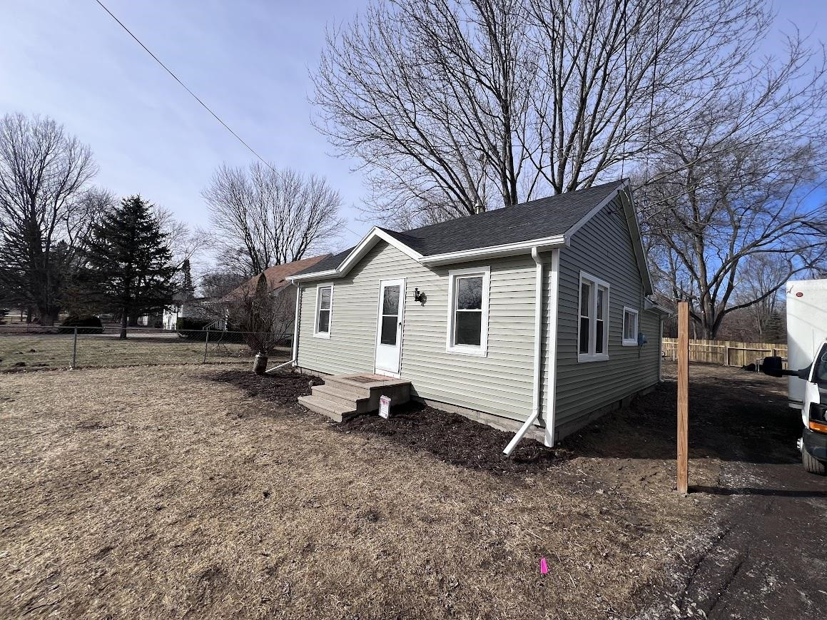 5131 E Carpenter Road, Flint, MI 48506 — Photo 2