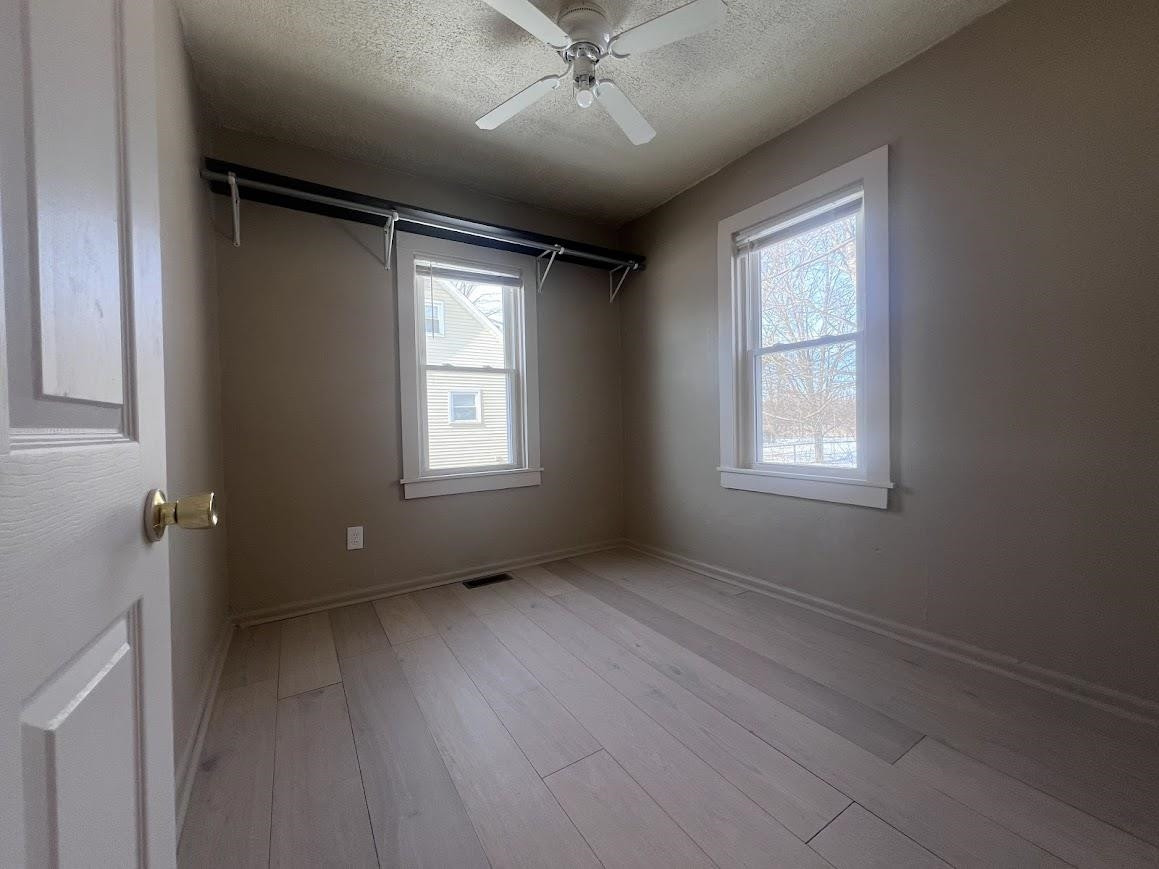 5131 E Carpenter Road, Flint, MI 48506 — Photo 12