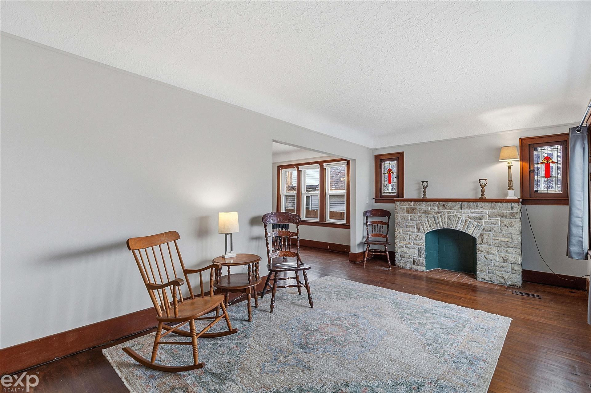 22022 Beechwood Avenue, Eastpointe, MI 48021 — Photo 2