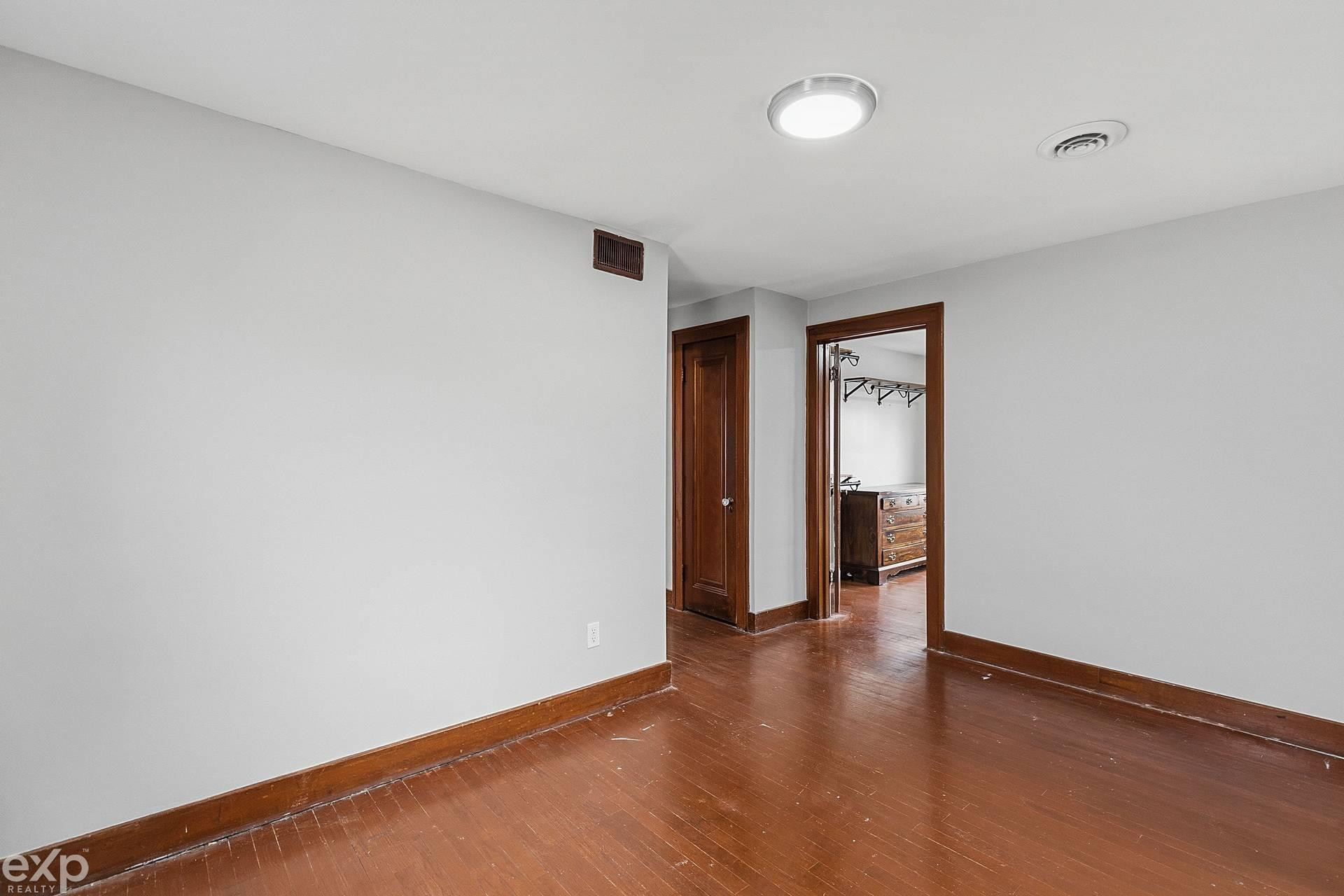 22022 Beechwood Avenue, Eastpointe, MI 48021 — Photo 17