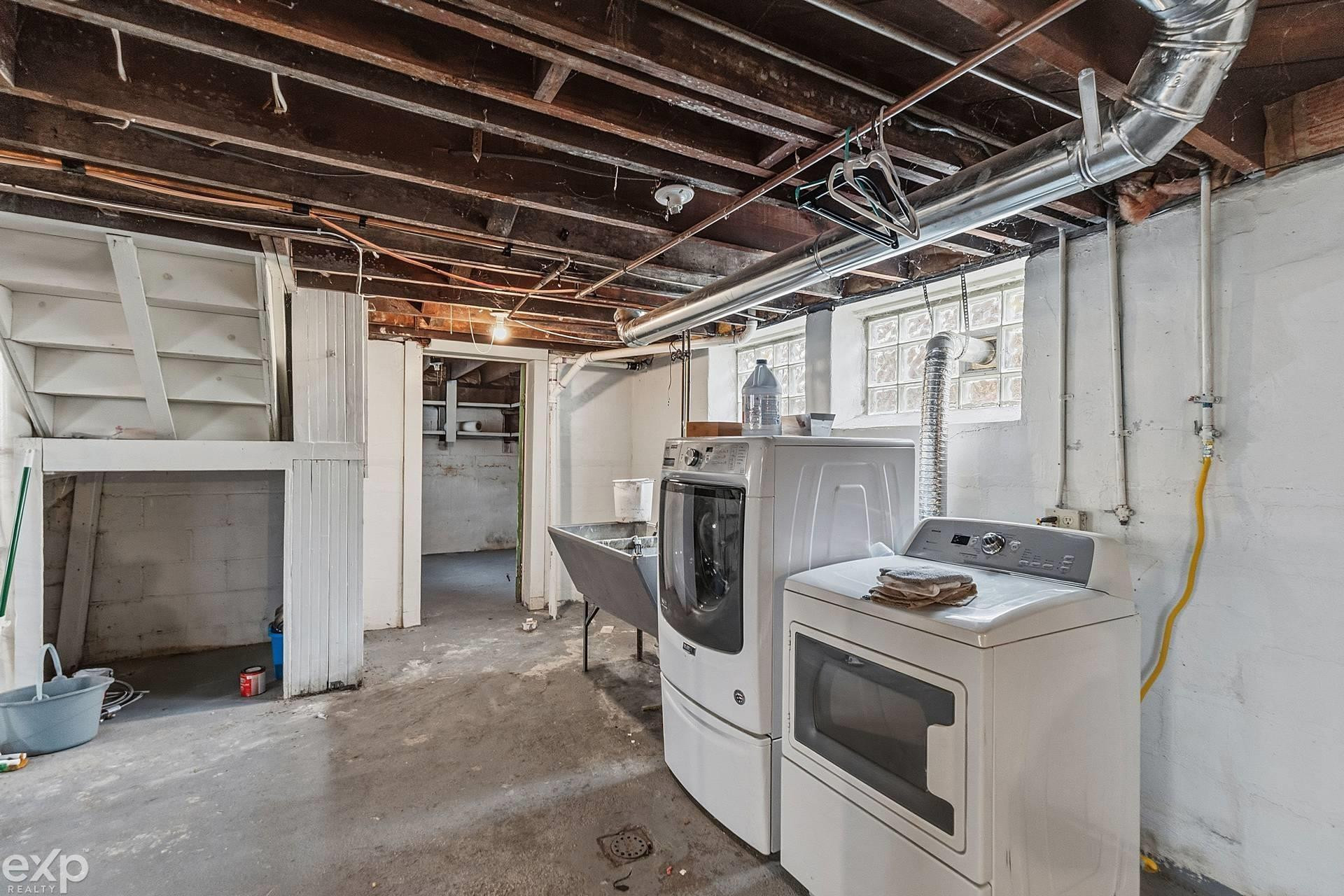22022 Beechwood Avenue, Eastpointe, MI 48021 — Photo 37