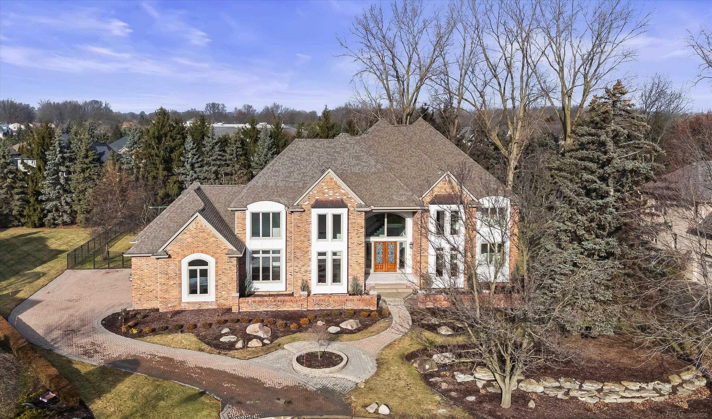 19790 Westchester Drive, Clinton Twp, MI 48038 — Photo 2