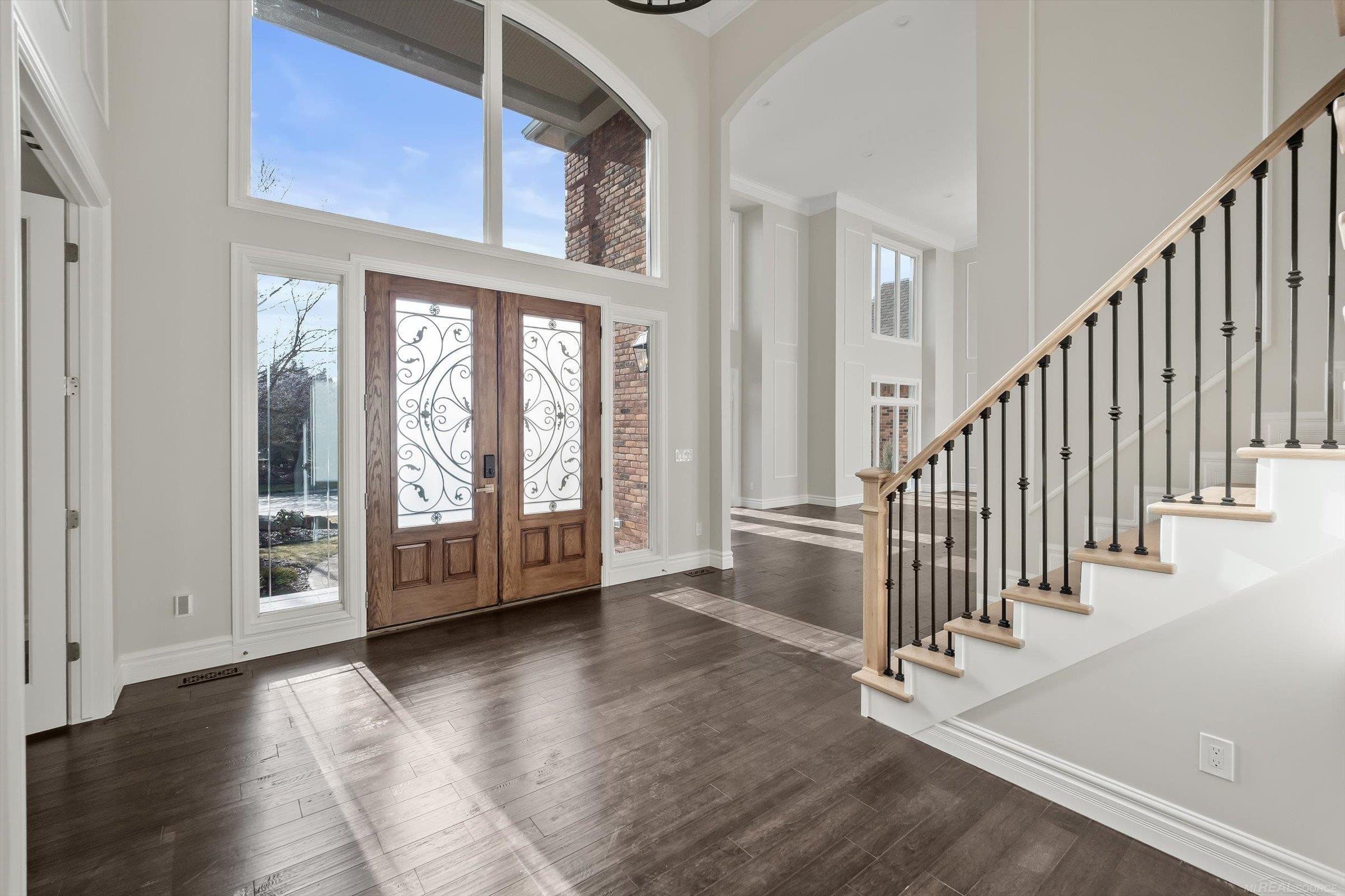 19790 Westchester Drive, Clinton Twp, MI 48038 — Photo 7