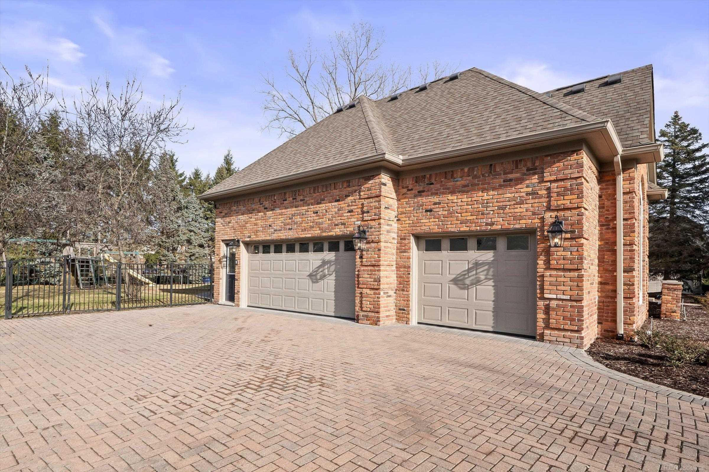 19790 Westchester Drive, Clinton Twp, MI 48038 — Photo 45