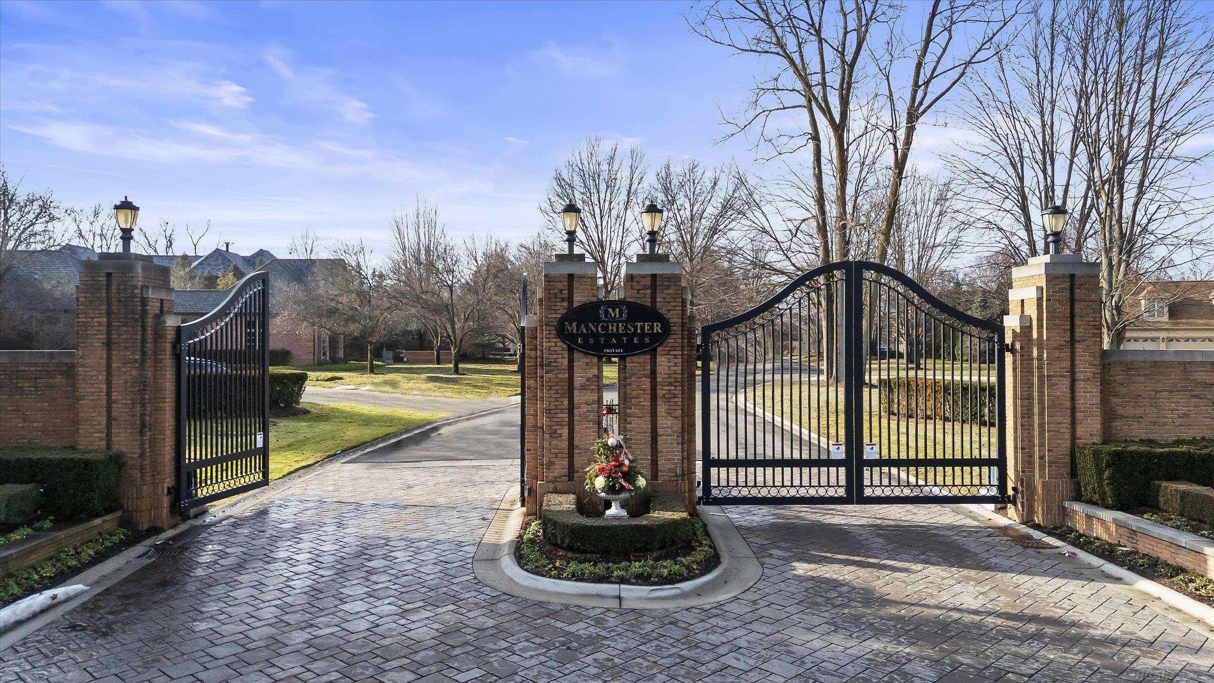 19790 Westchester Drive, Clinton Twp, MI 48038 — Photo 46