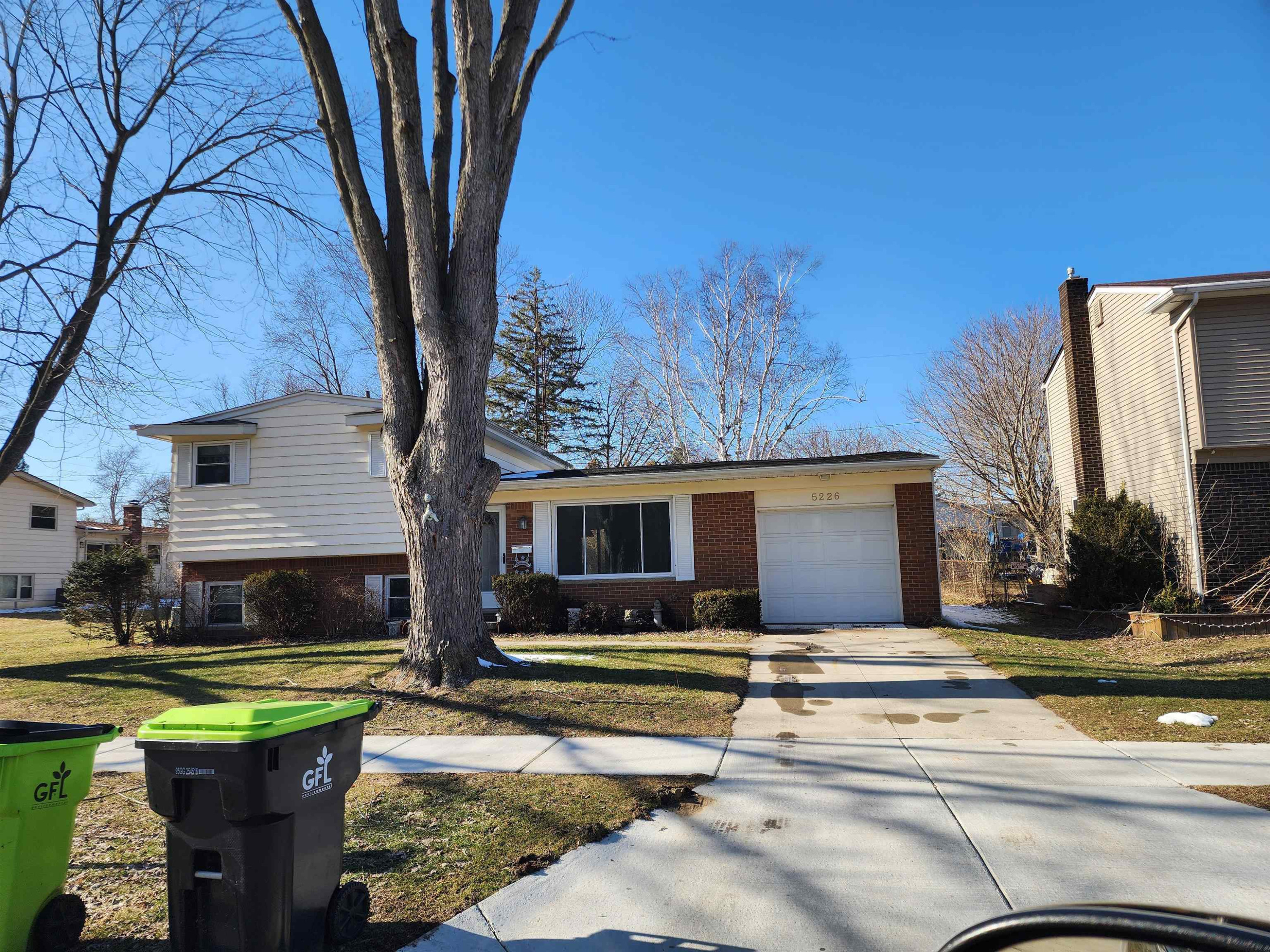 5226 Winshall Street, Swartz Creek, MI 48473 — Photo 4