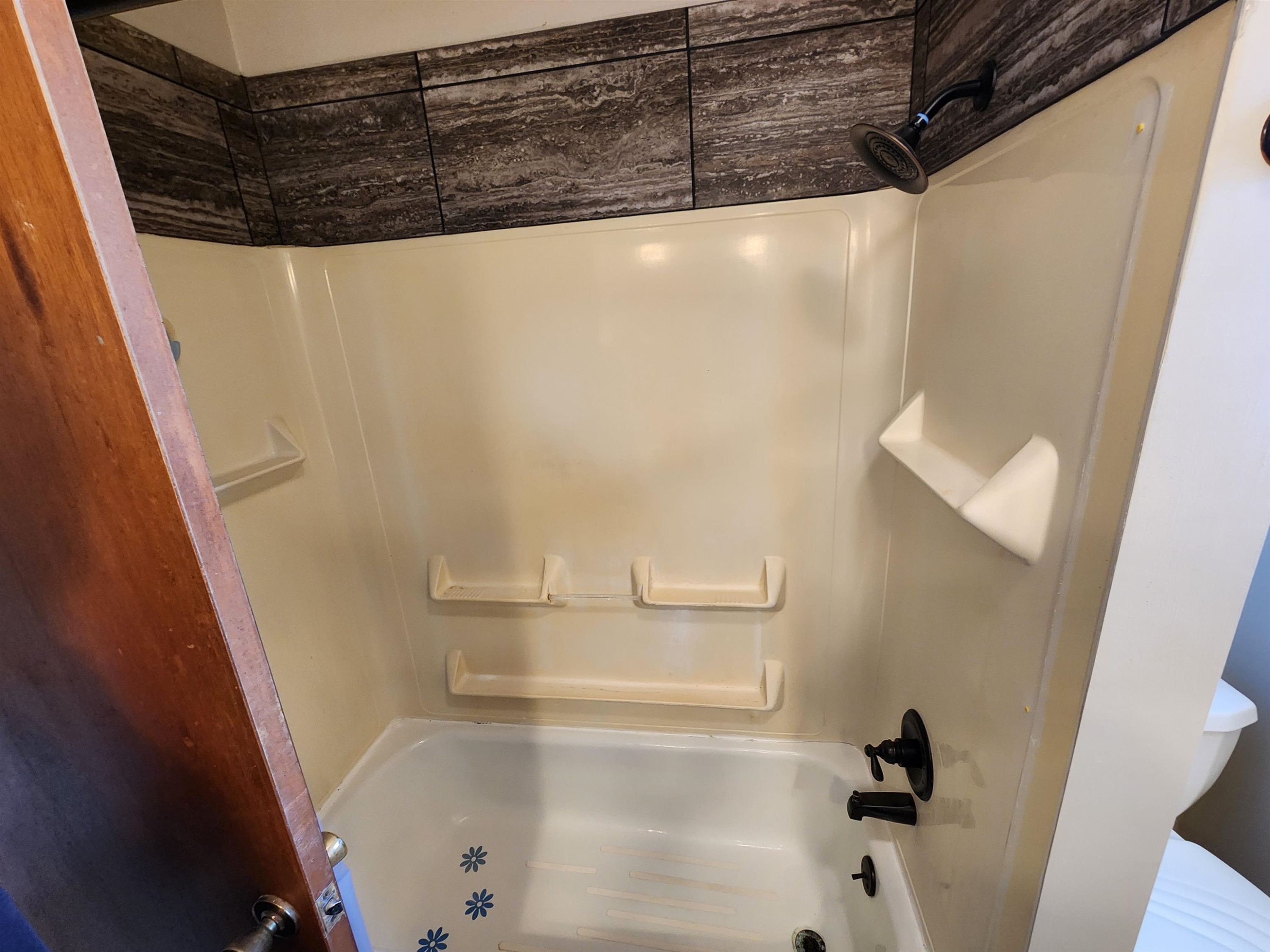 5226 Winshall Street, Swartz Creek, MI 48473 — Photo 16