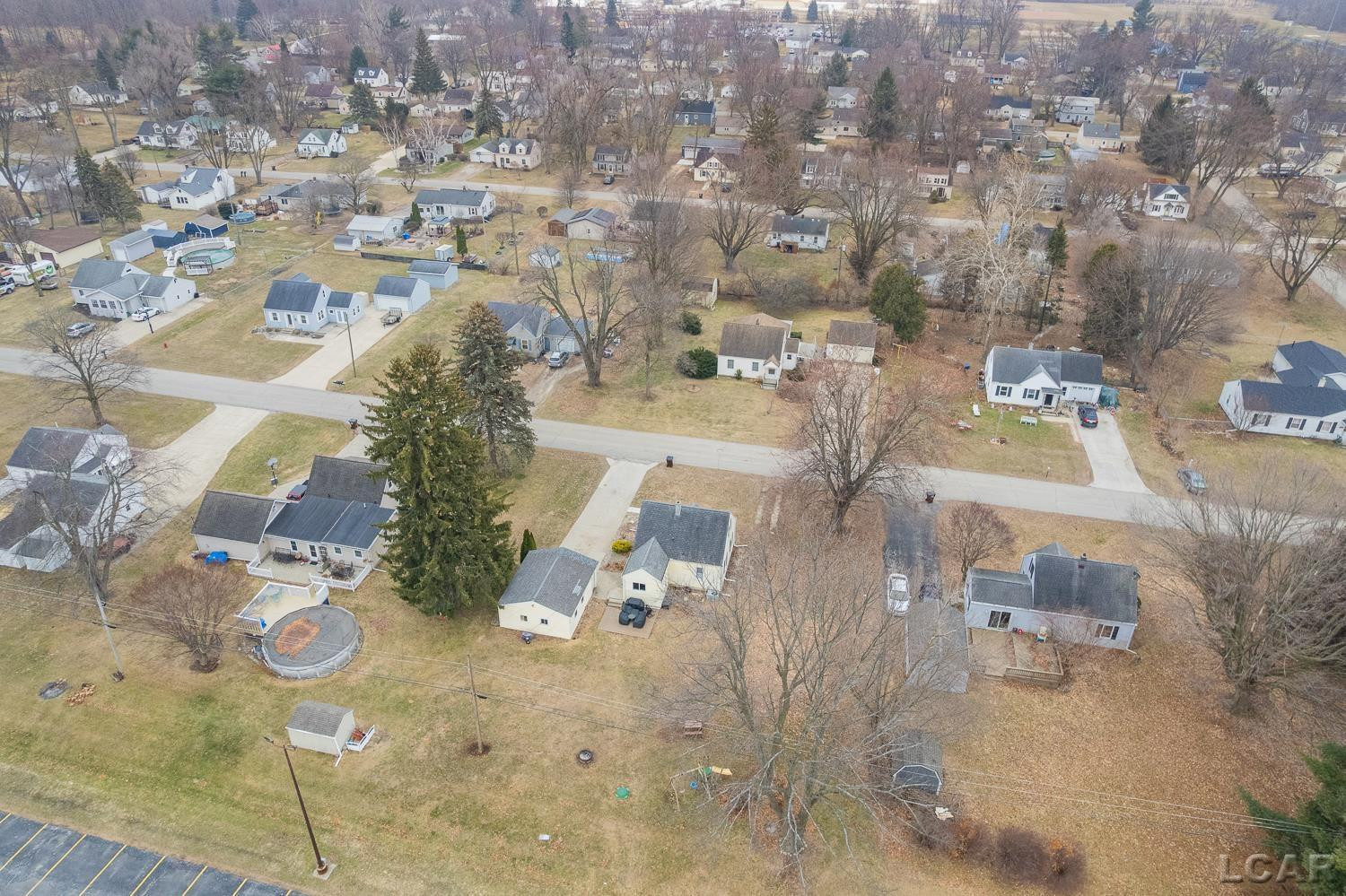 2090 Richard Street, Adrian, MI 49221 — Photo 32