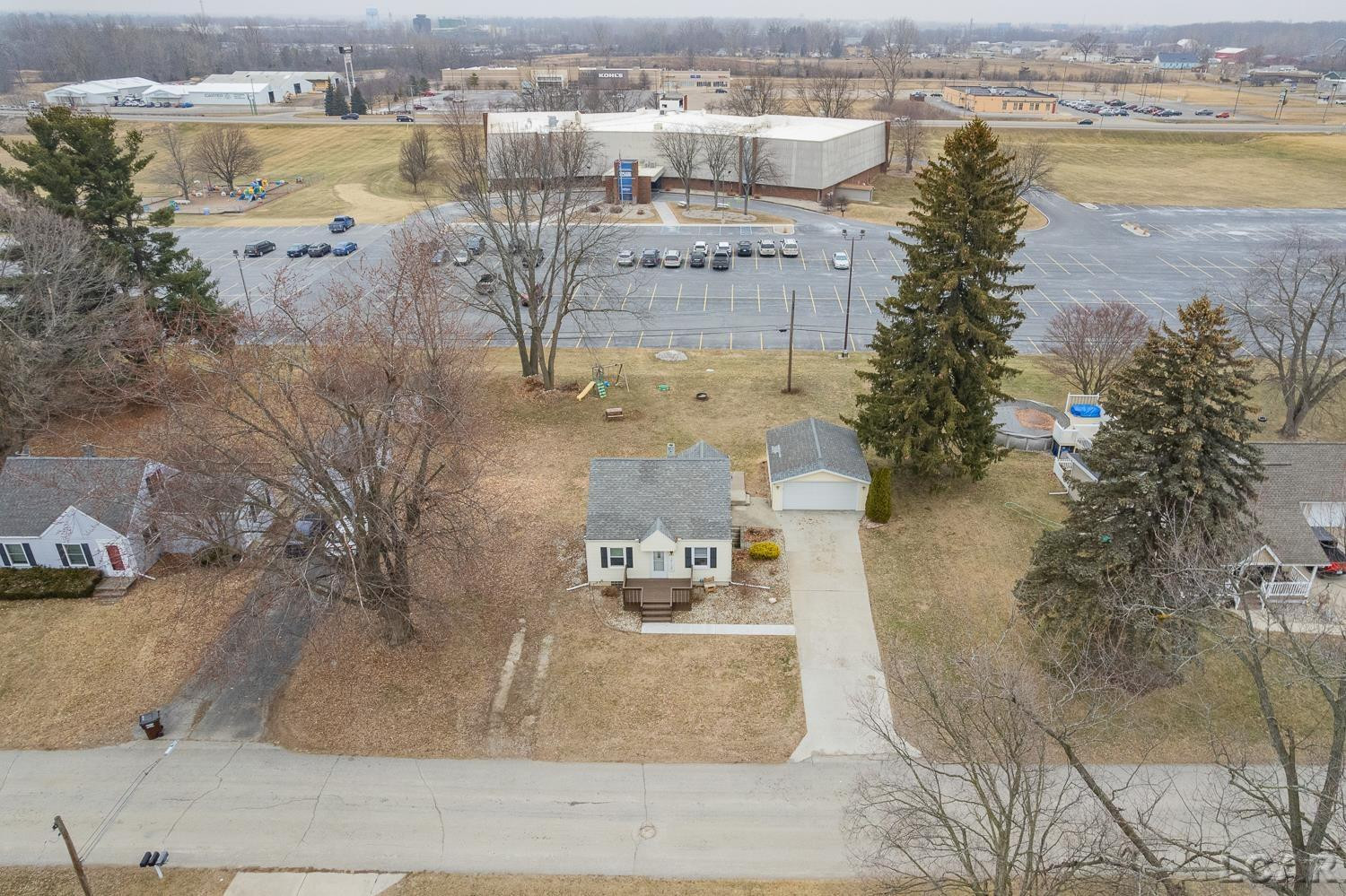 2090 Richard Street, Adrian, MI 49221 — Photo 33