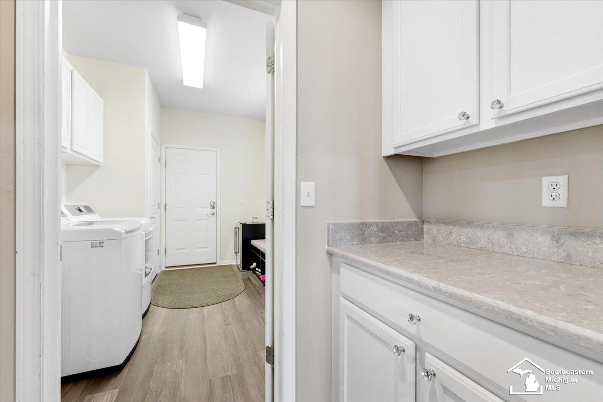 23854 Houghton Lane, Flat Rock, MI 48134 — Photo 18