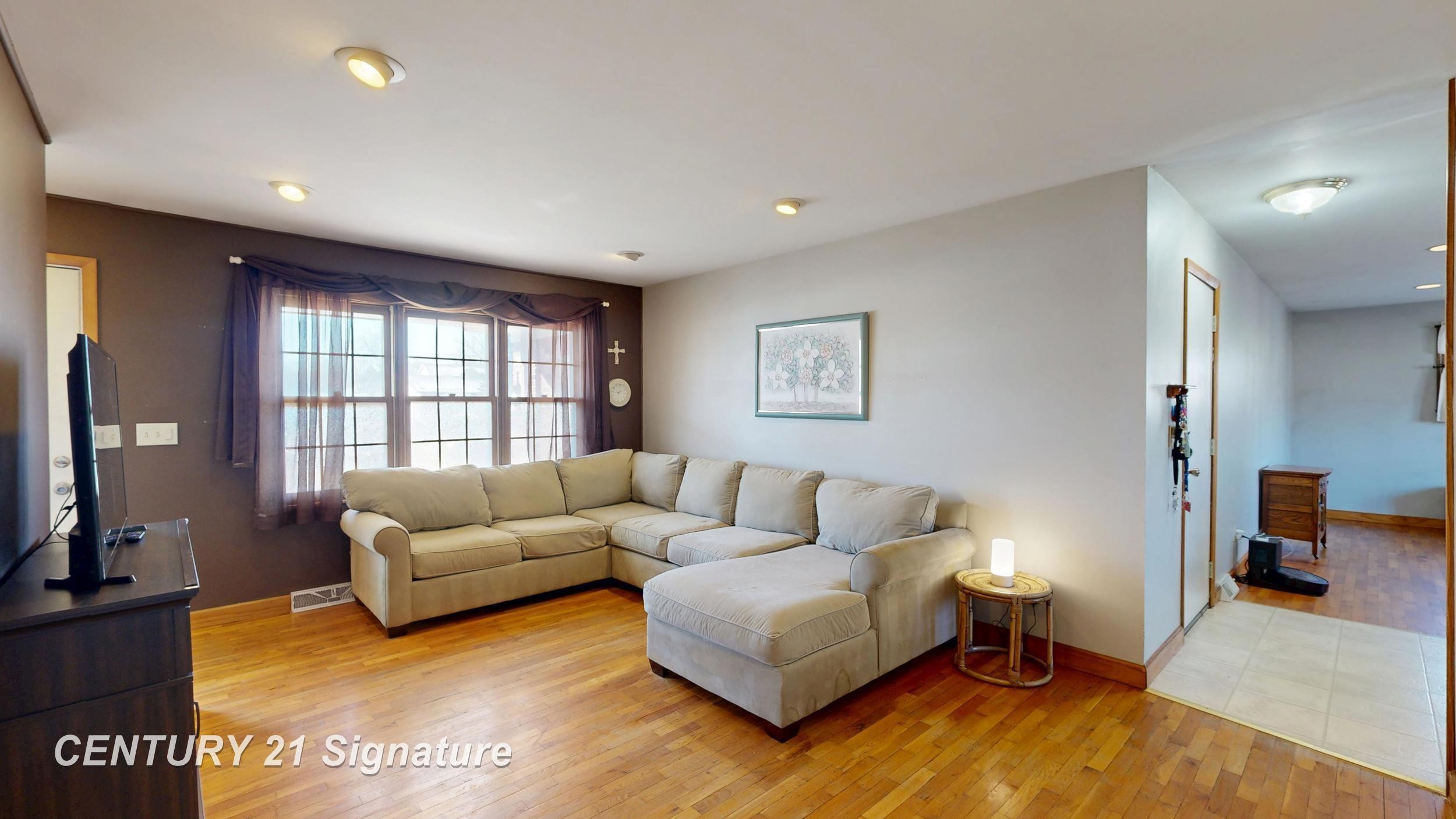7182 Ronald Drive, Saginaw, MI 48609 — Photo 7