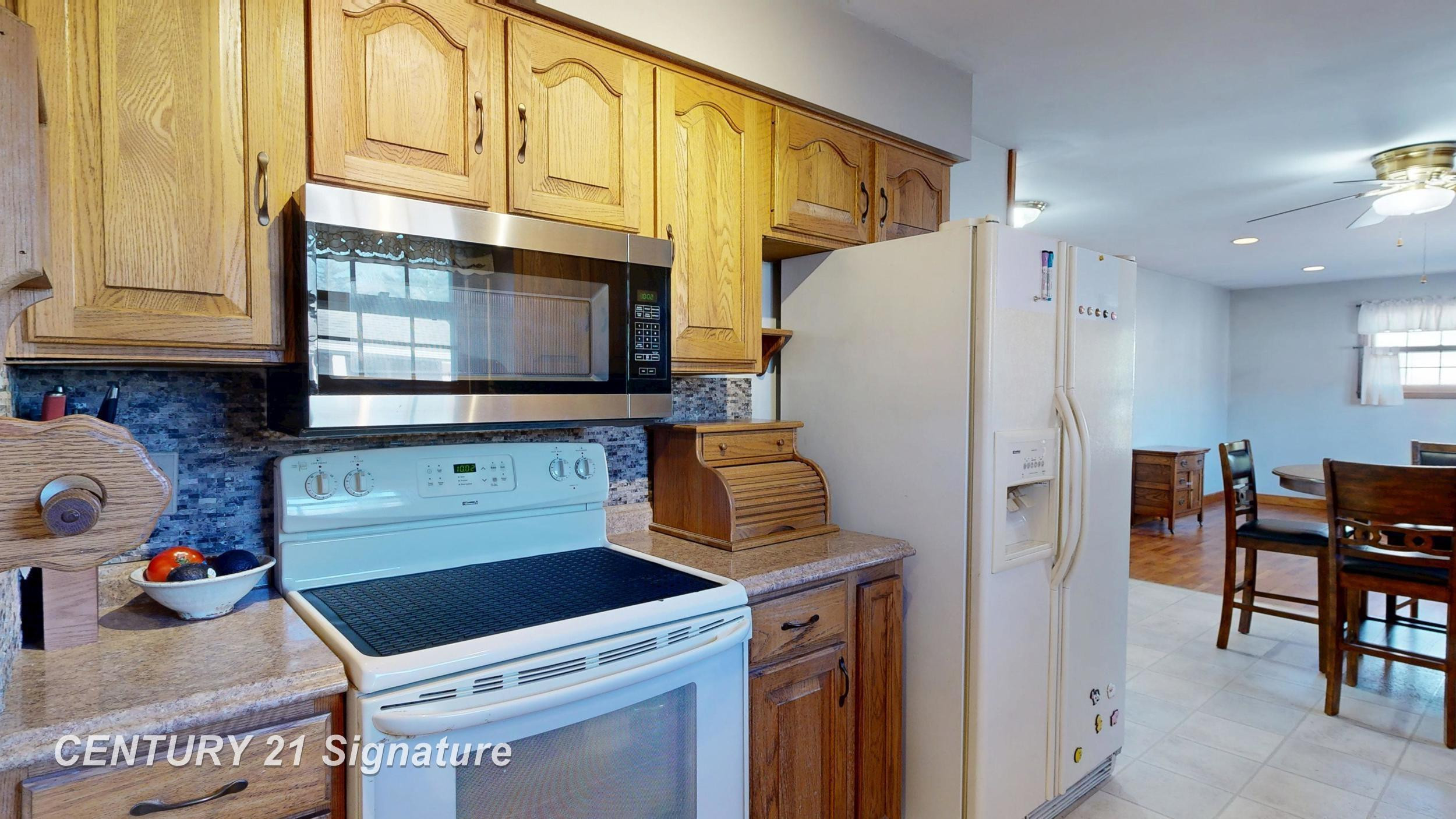 7182 Ronald Drive, Saginaw, MI 48609 — Photo 13
