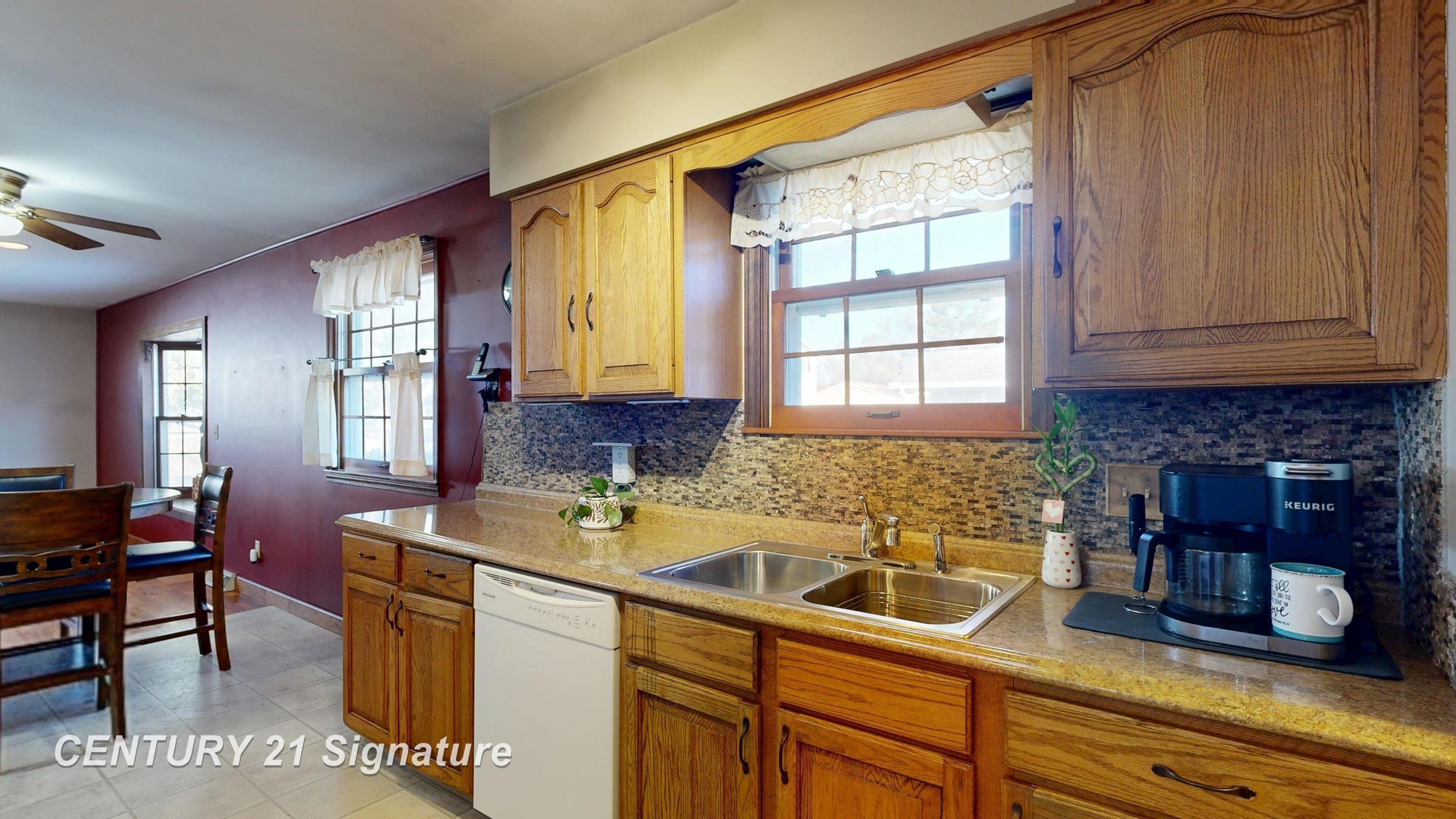 7182 Ronald Drive, Saginaw, MI 48609 — Photo 14