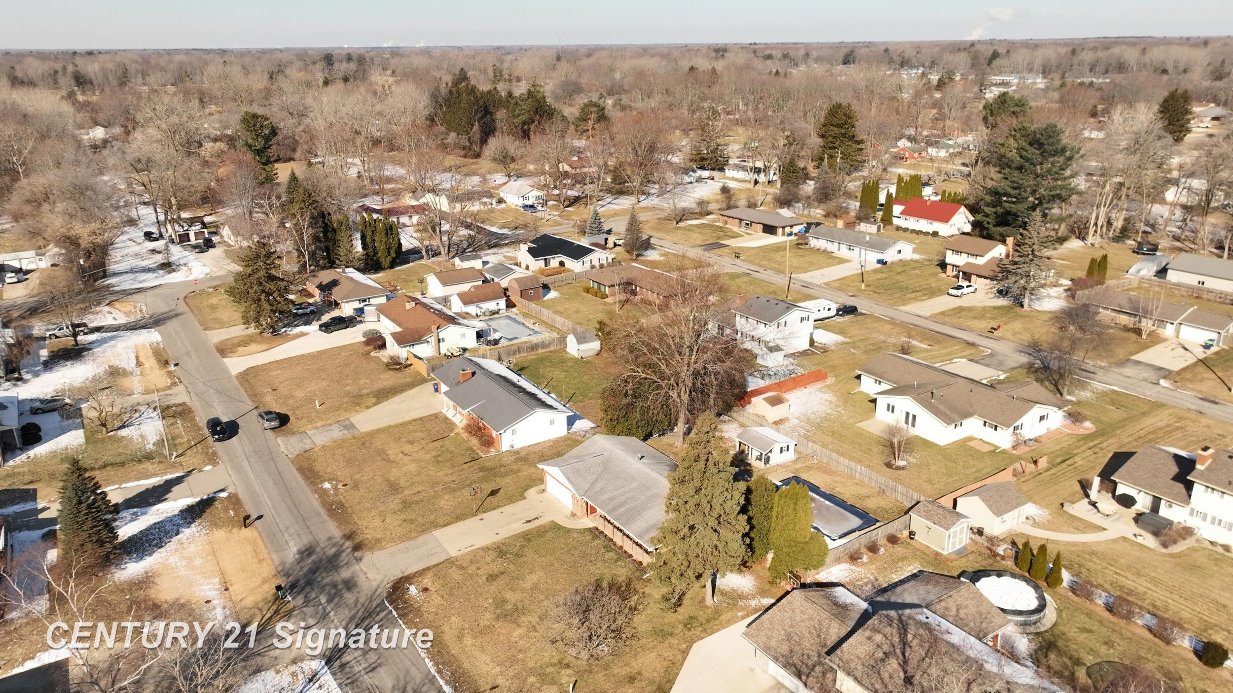 7182 Ronald Drive, Saginaw, MI 48609 — Photo 32