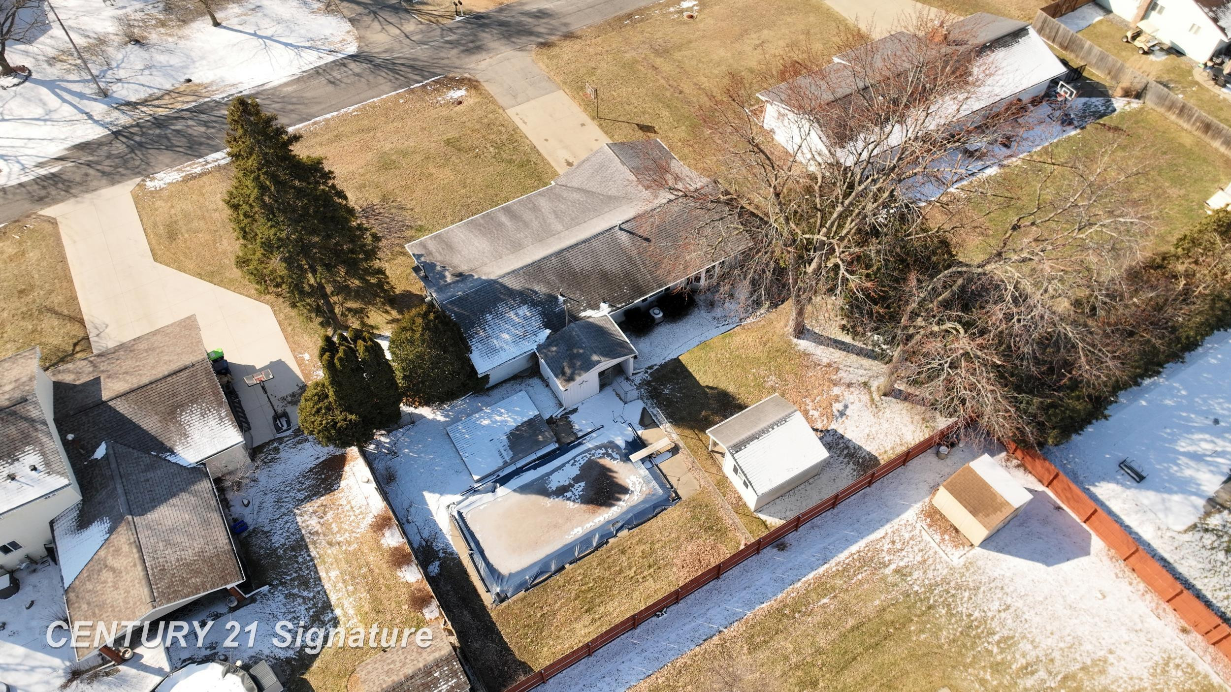 7182 Ronald Drive, Saginaw, MI 48609 — Photo 34