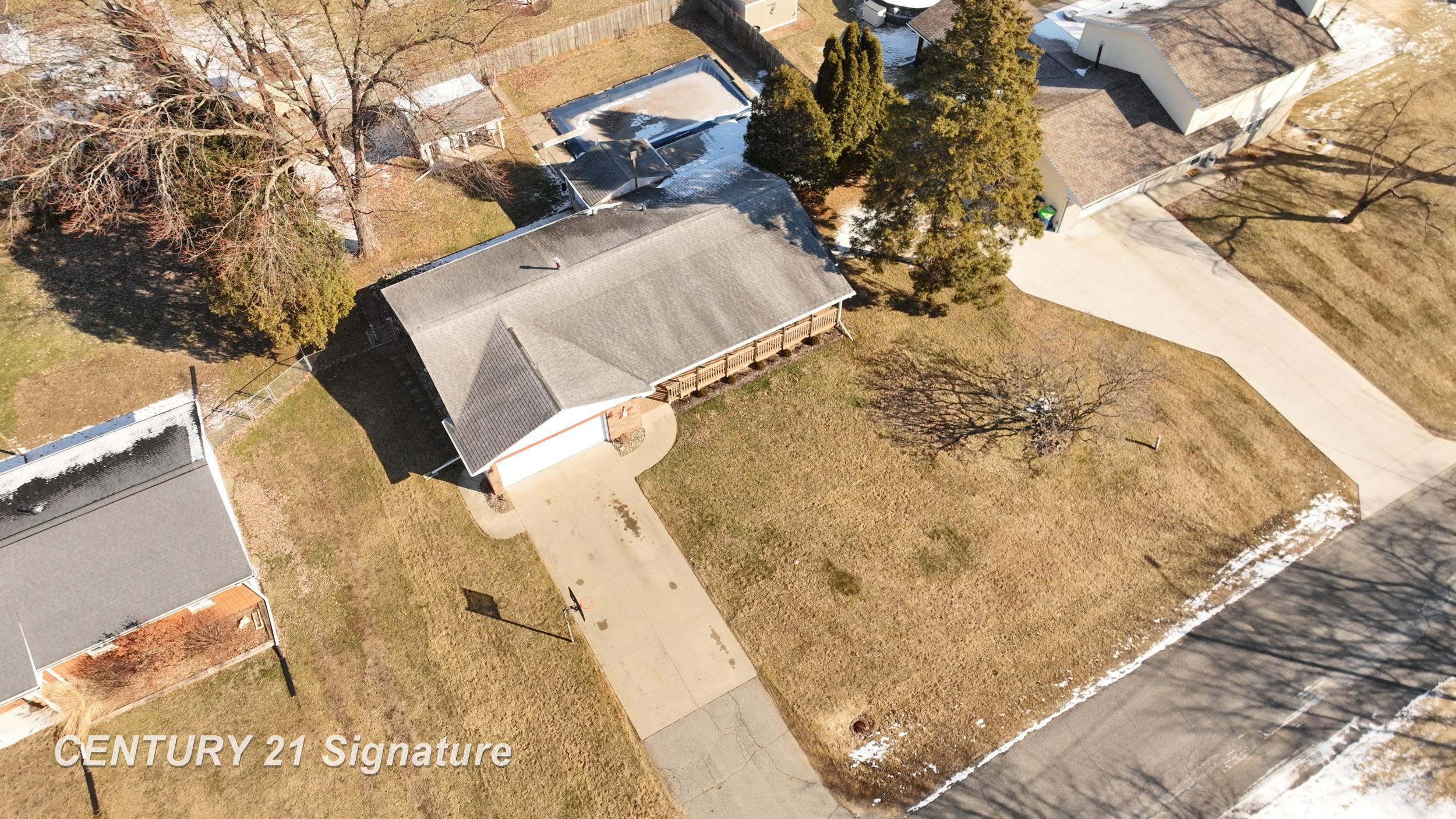 7182 Ronald Drive, Saginaw, MI 48609 — Photo 37