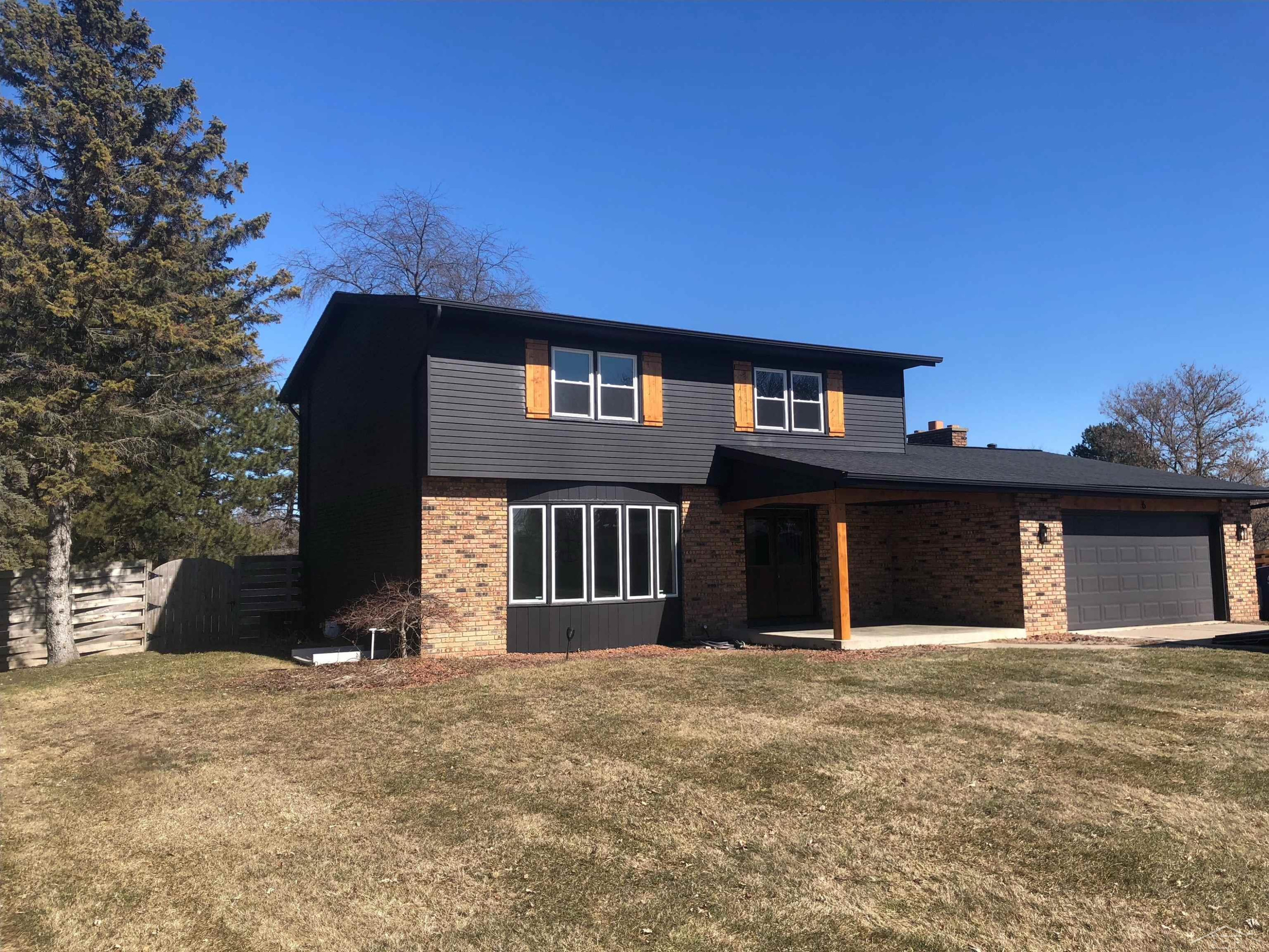 6 Wiltse Court, Saginaw, MI 48603 — front exterior