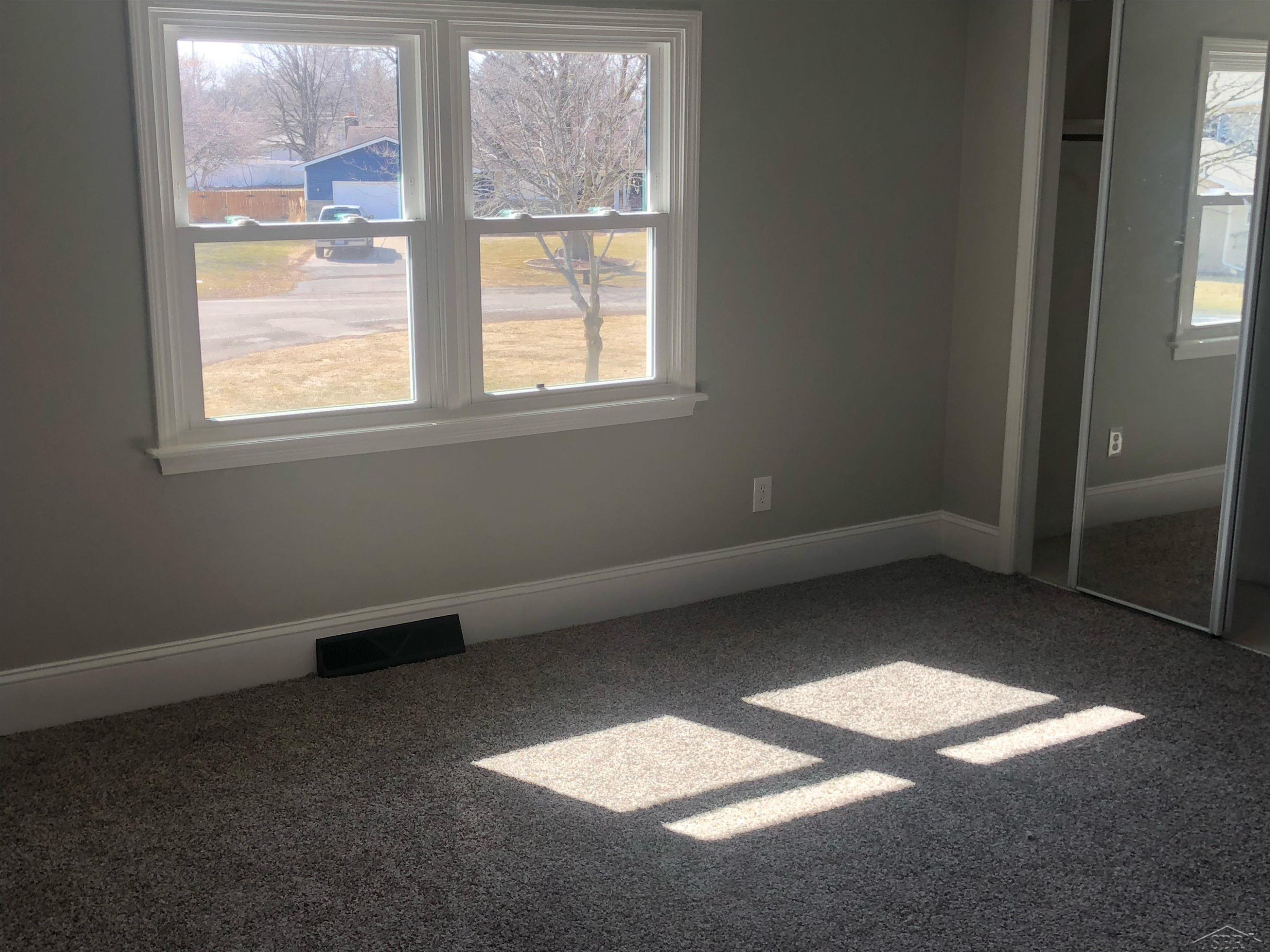6 Wiltse Court, Saginaw, MI 48603 — Photo 6