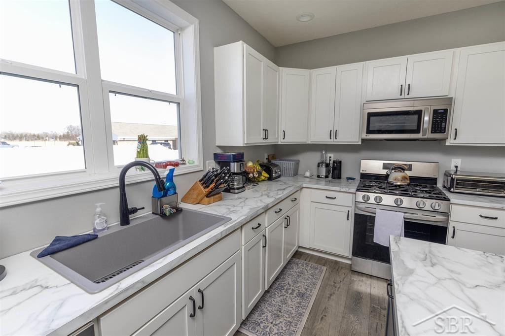 4616 Trotters Pointe Circle, Midland, MI 48642 — Photo 15