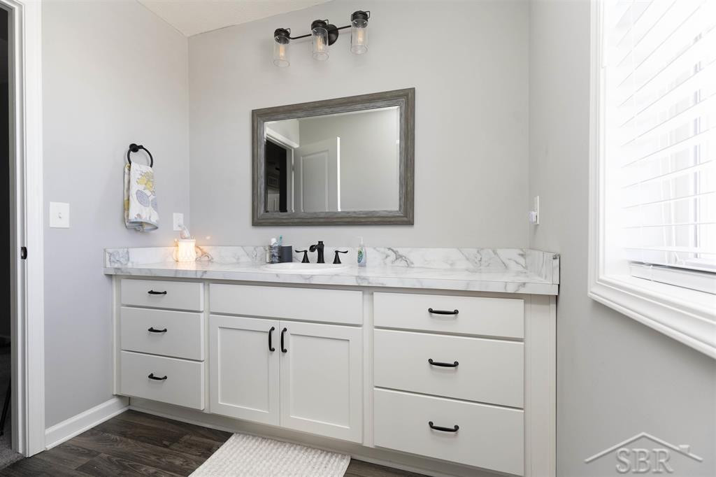 4616 Trotters Pointe Circle, Midland, MI 48642 — Photo 28