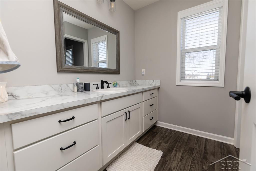 4616 Trotters Pointe Circle, Midland, MI 48642 — Photo 29