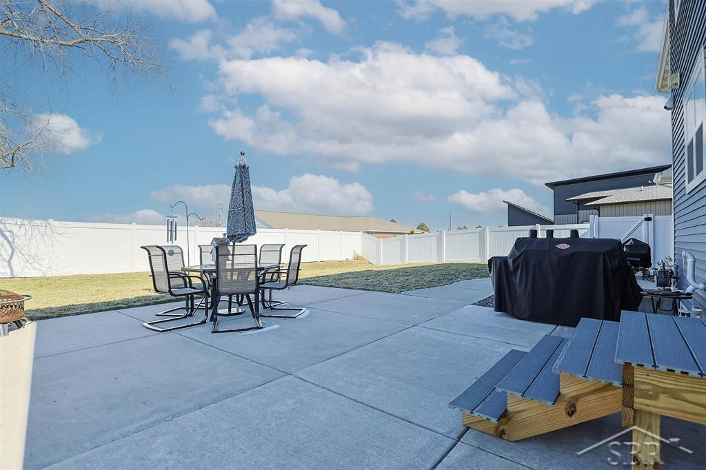 4616 Trotters Pointe Circle, Midland, MI 48642 — Photo 38