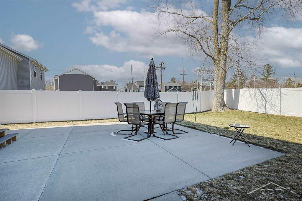 4616 Trotters Pointe Circle, Midland, MI 48642 — Photo 39