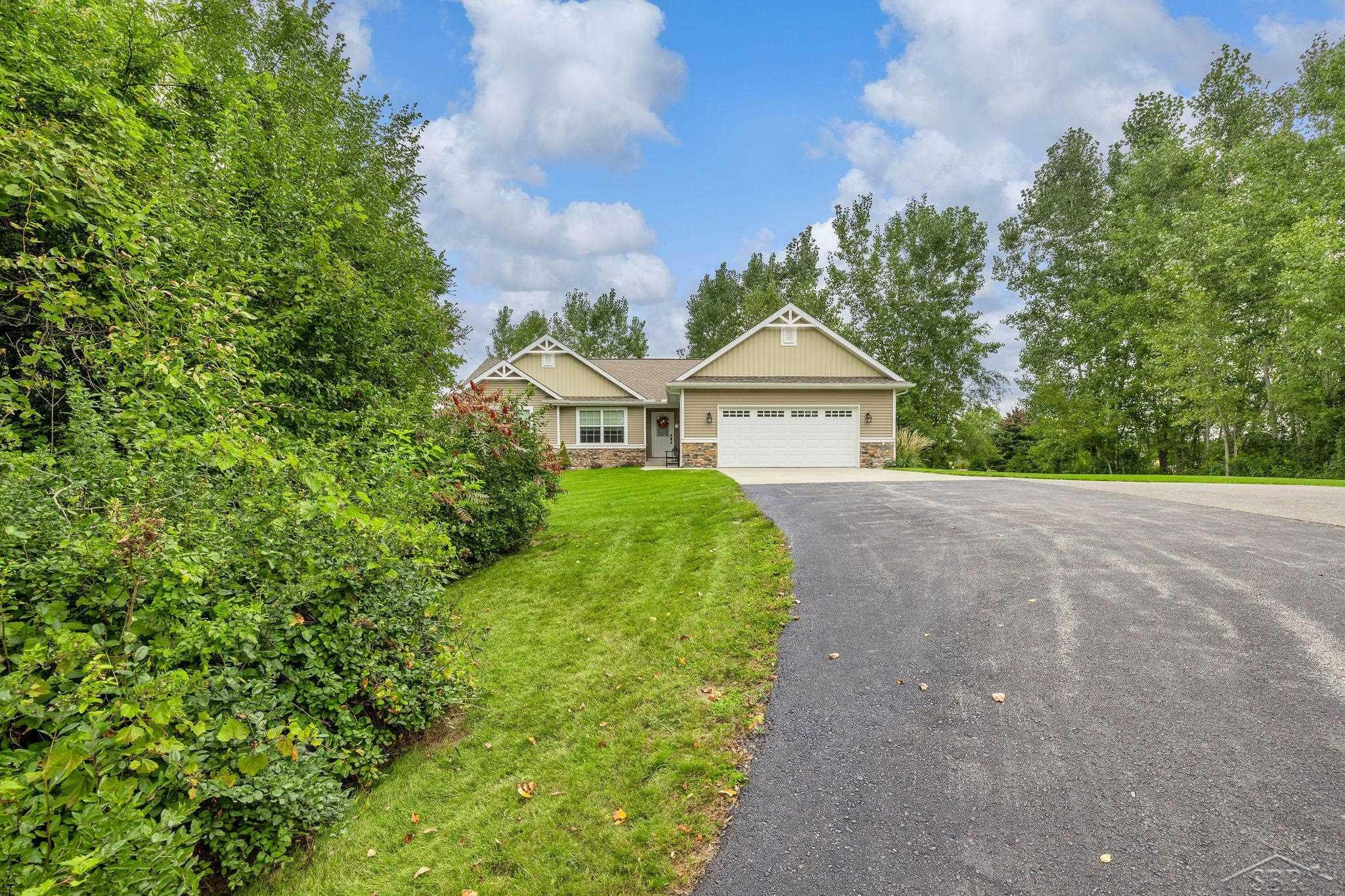 4202 Lone Road, Freeland, MI 48623 — Photo 5